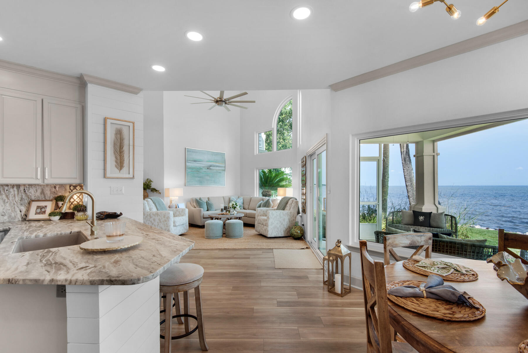NORTHSHORE T/H - Residential
