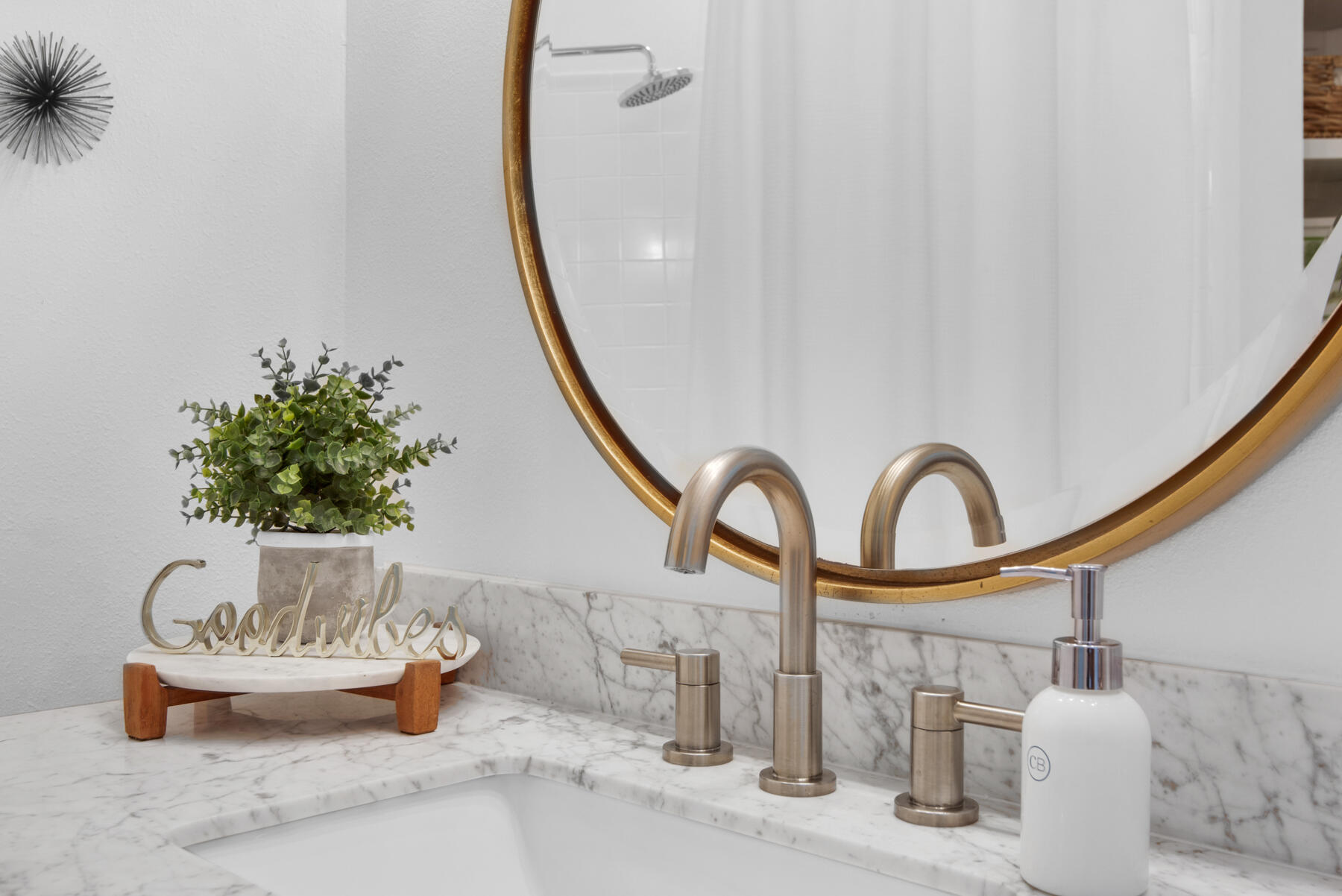 NORTHSHORE T/H - Residential