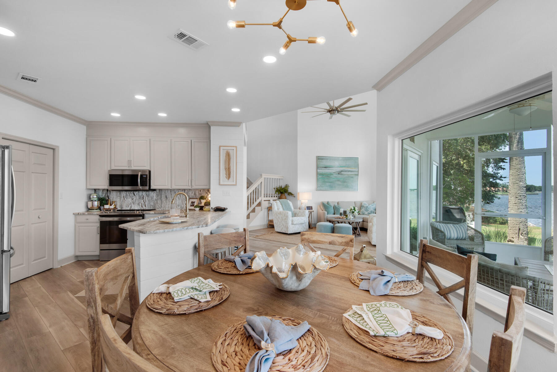 NORTHSHORE T/H - Residential