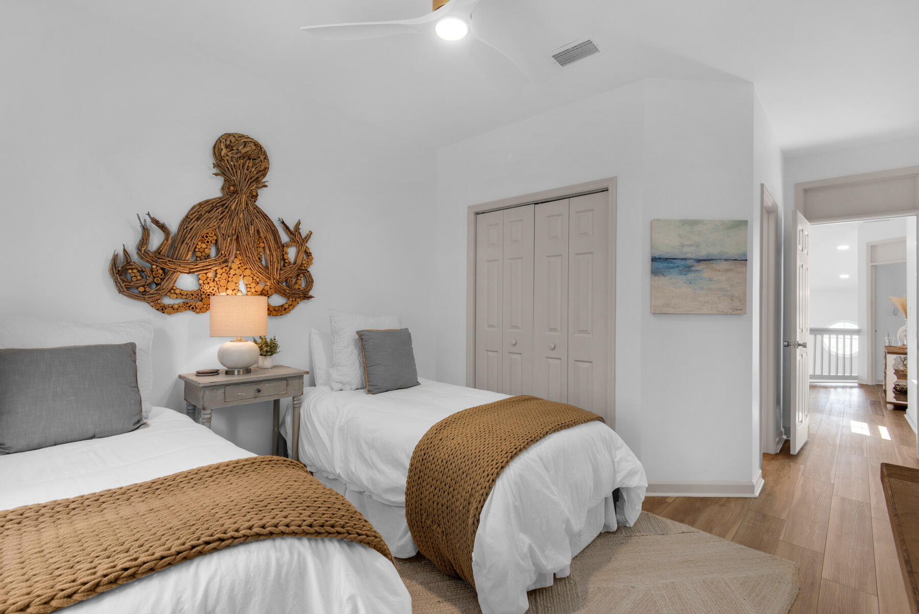 NORTHSHORE T/H - Residential