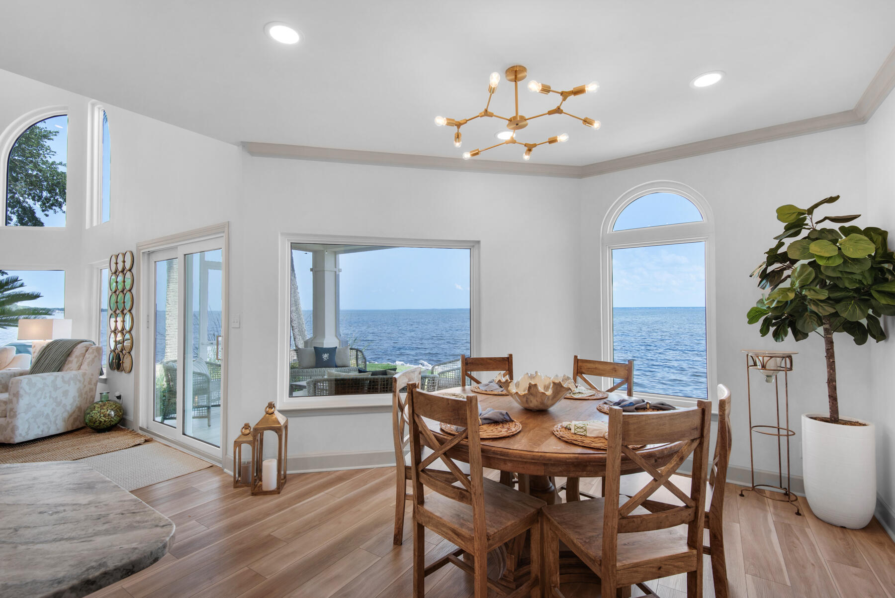 NORTHSHORE T/H - Residential