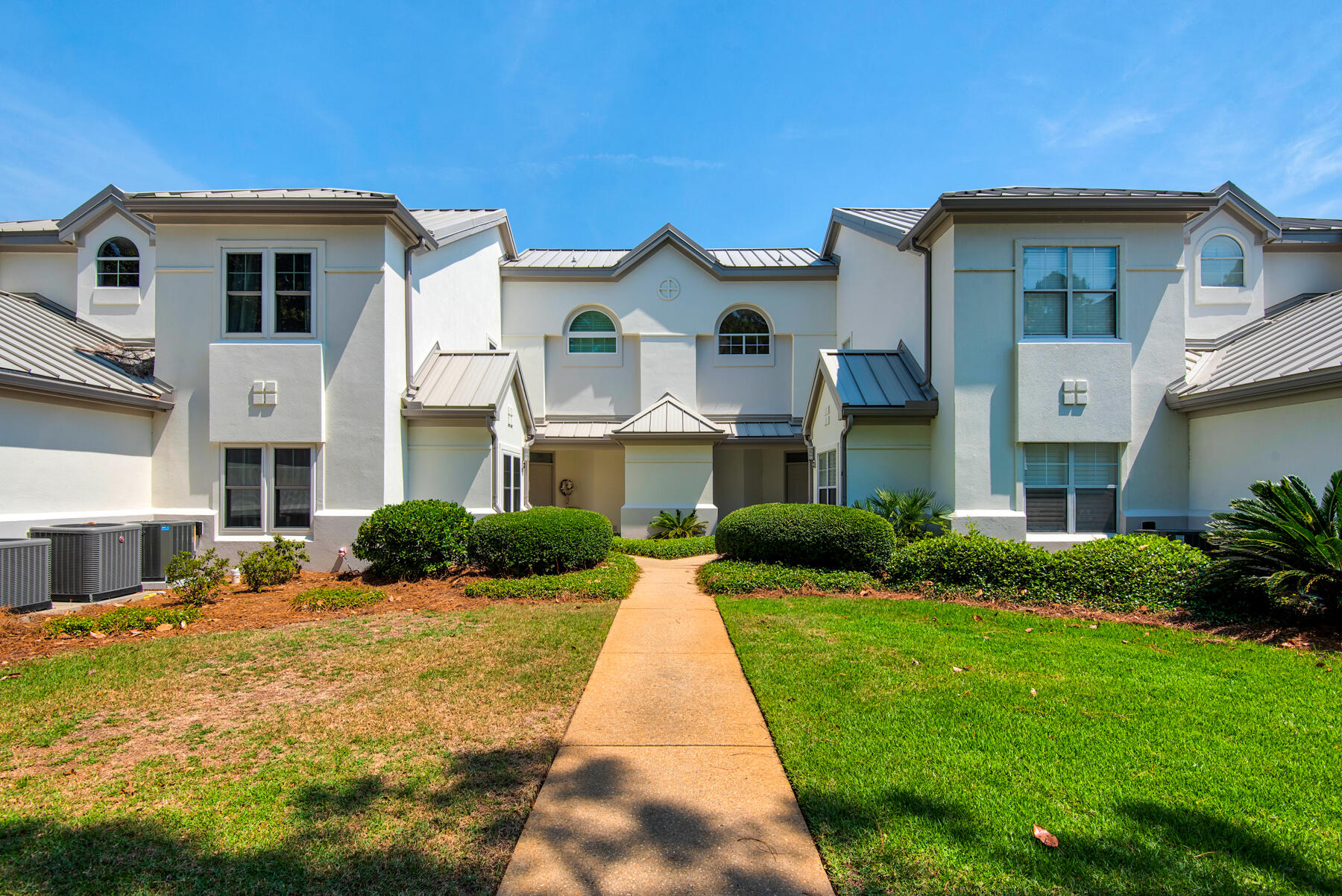 NORTHSHORE T/H - Residential