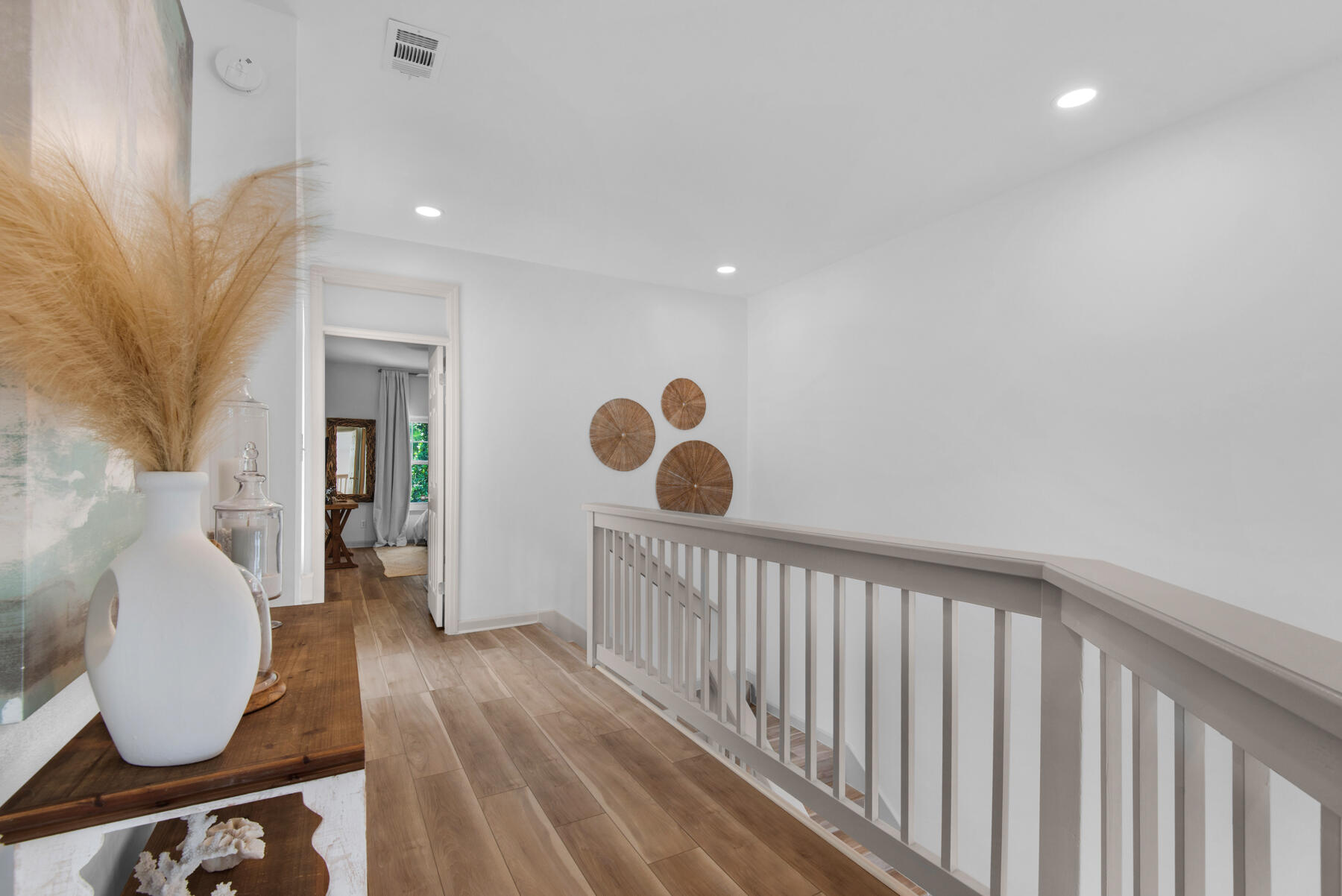 NORTHSHORE T/H - Residential