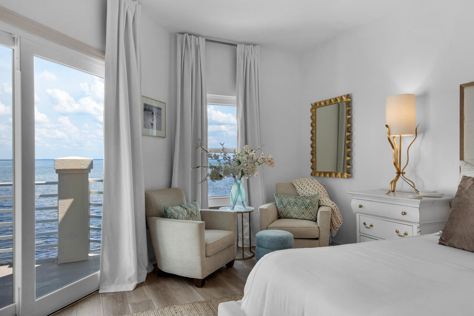 NORTHSHORE T/H - Residential