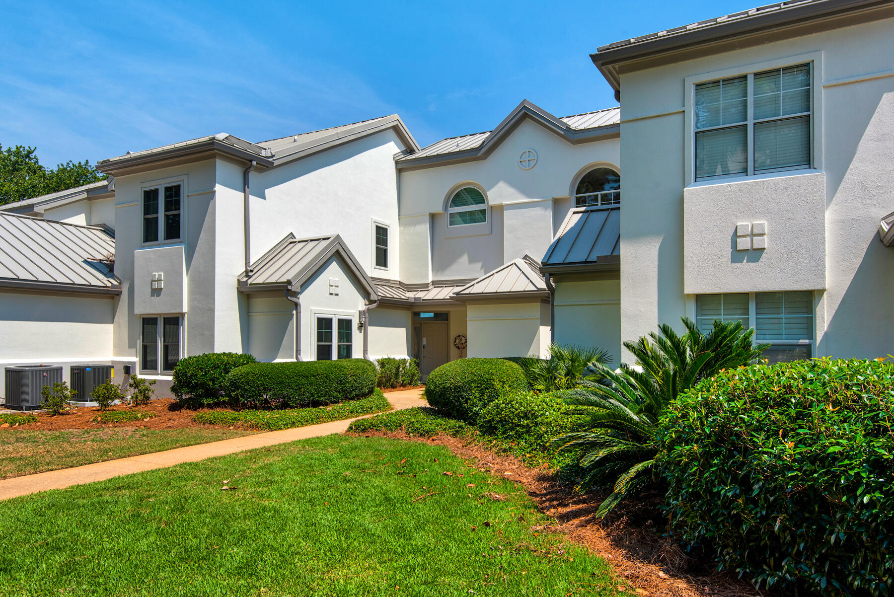 NORTHSHORE T/H - Residential