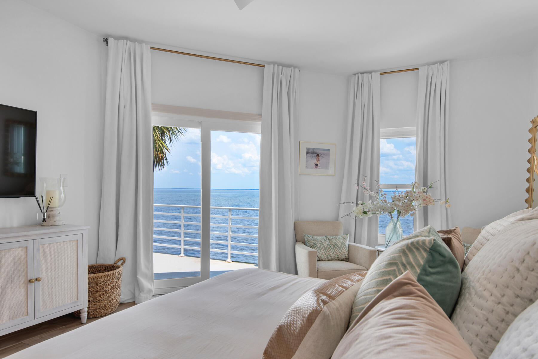 NORTHSHORE T/H - Residential