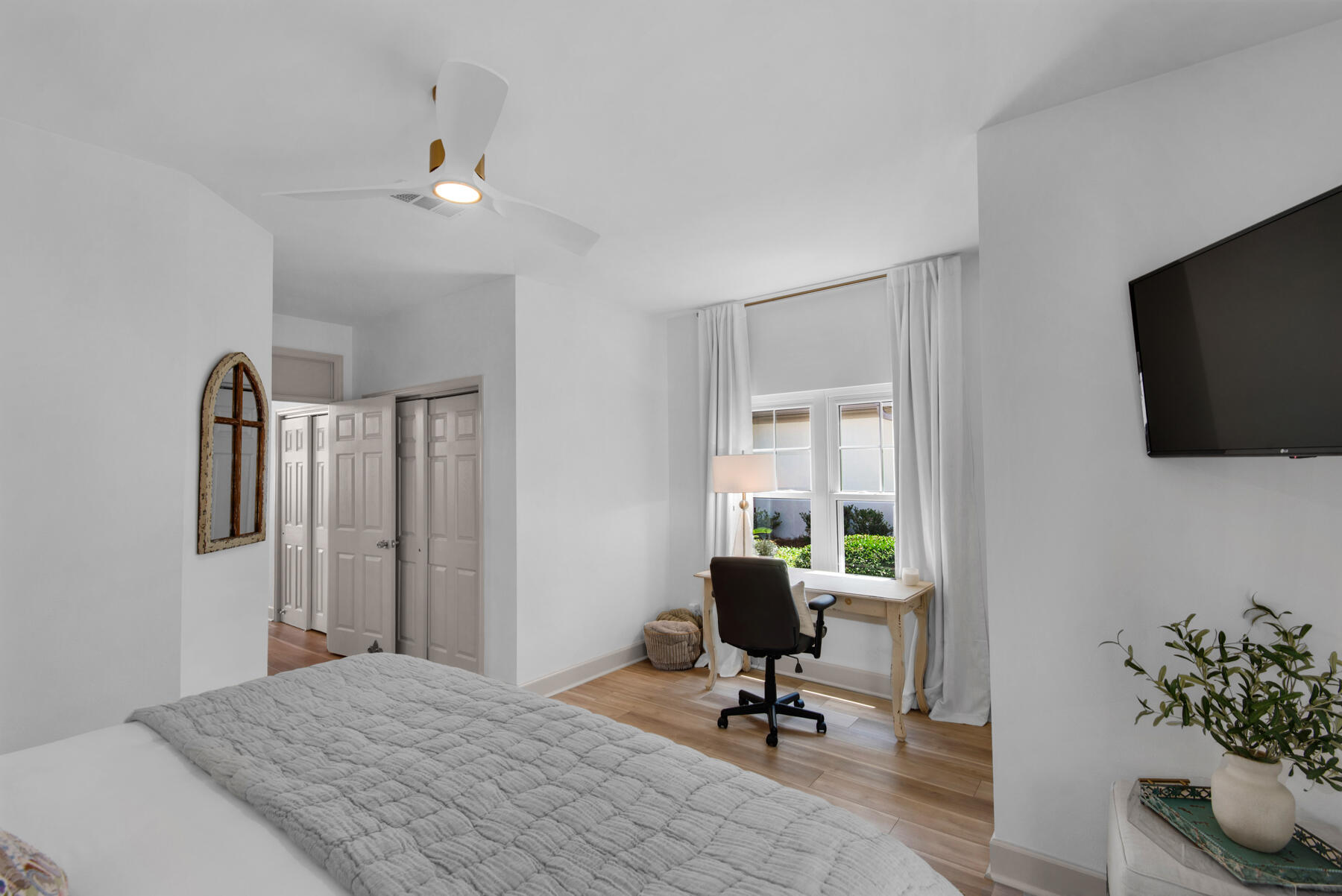 NORTHSHORE T/H - Residential