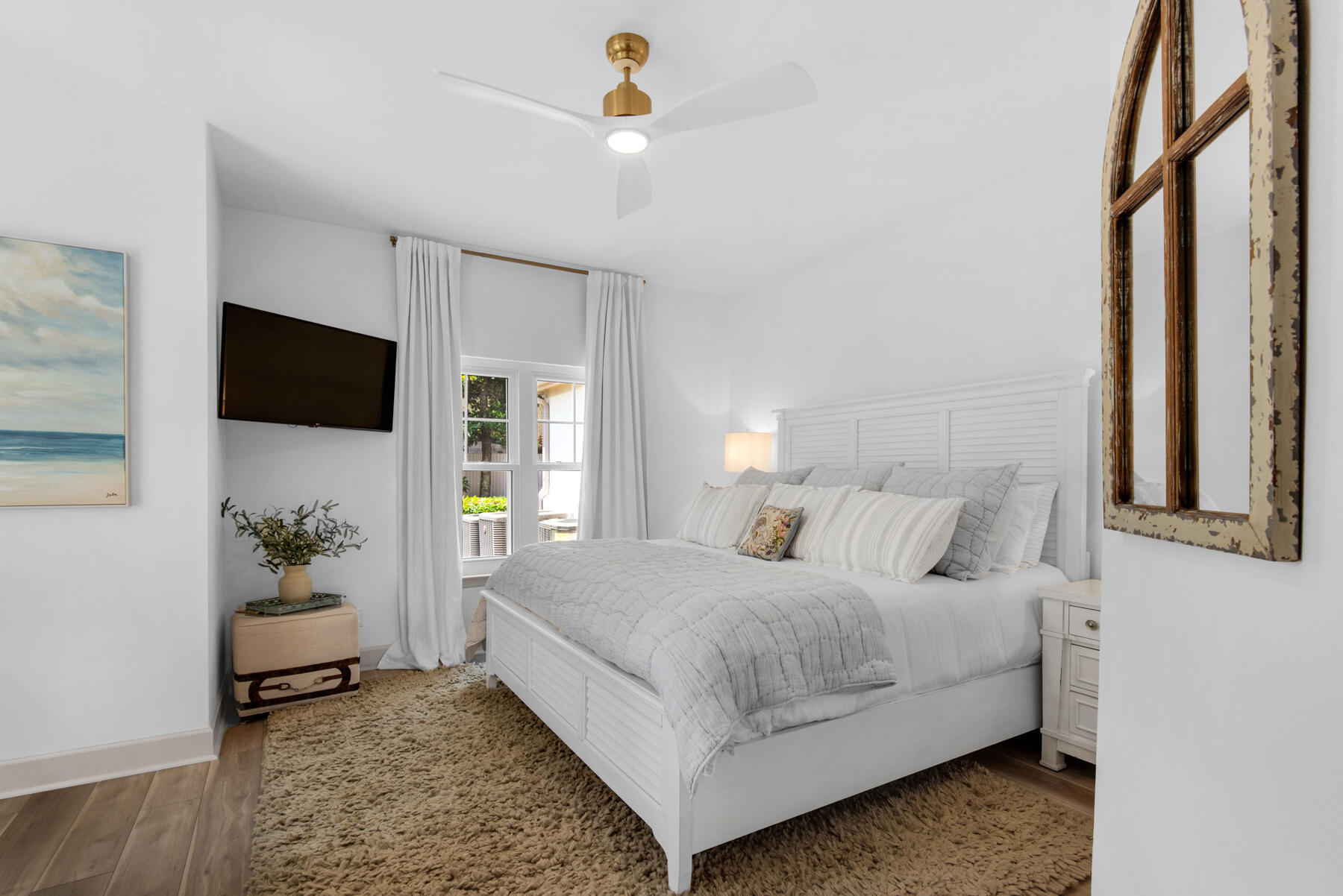 NORTHSHORE T/H - Residential