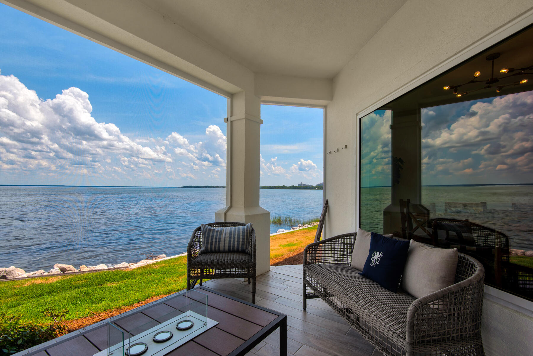 NORTHSHORE T/H - Residential