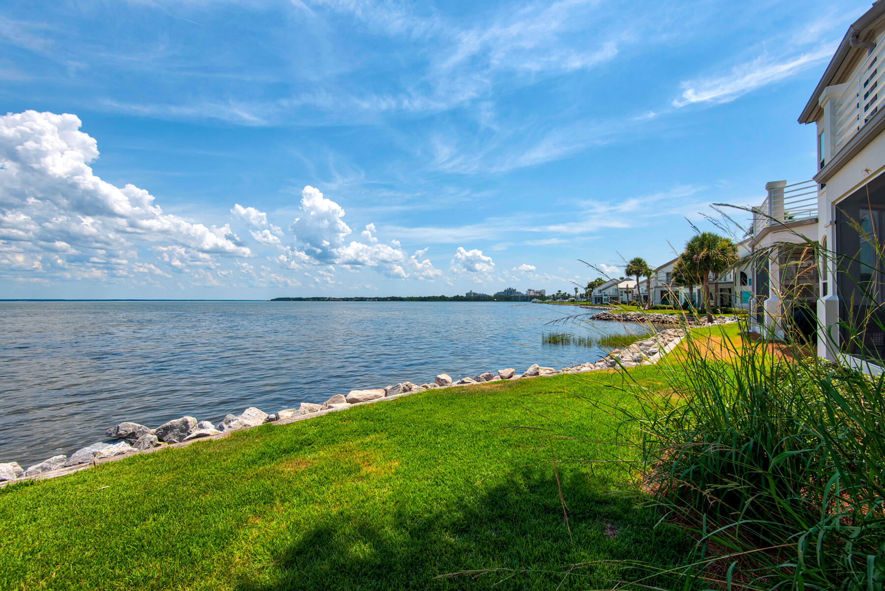 961 Northshore Drive