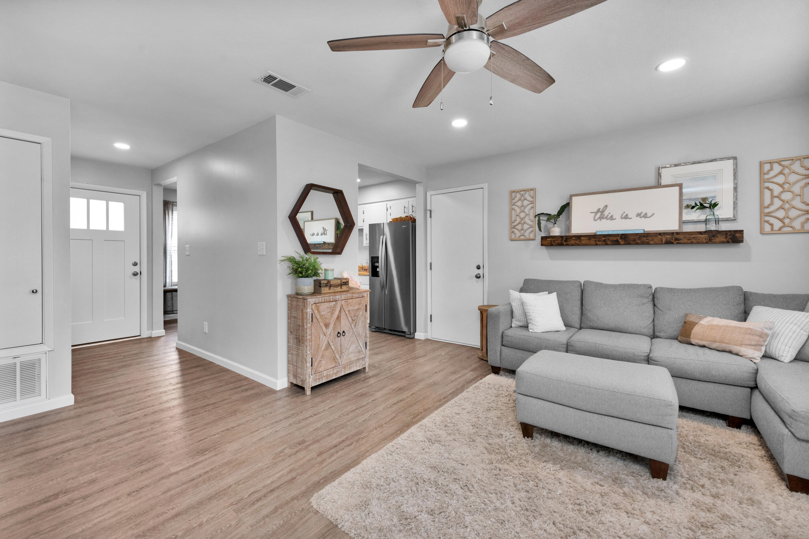 OAKLAND ADD LOT 1 BLK 12 - Residential