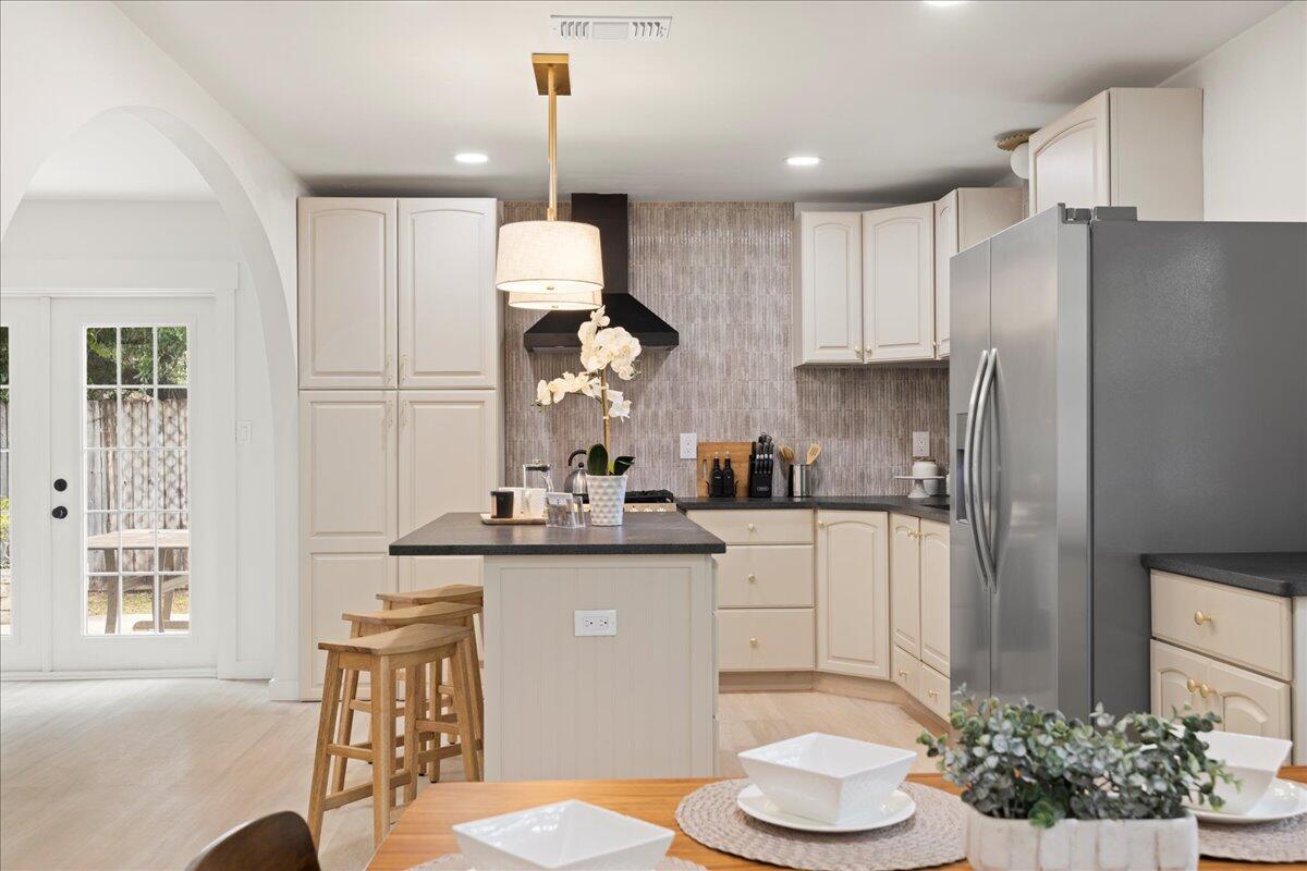 OVERBROOK - Residential