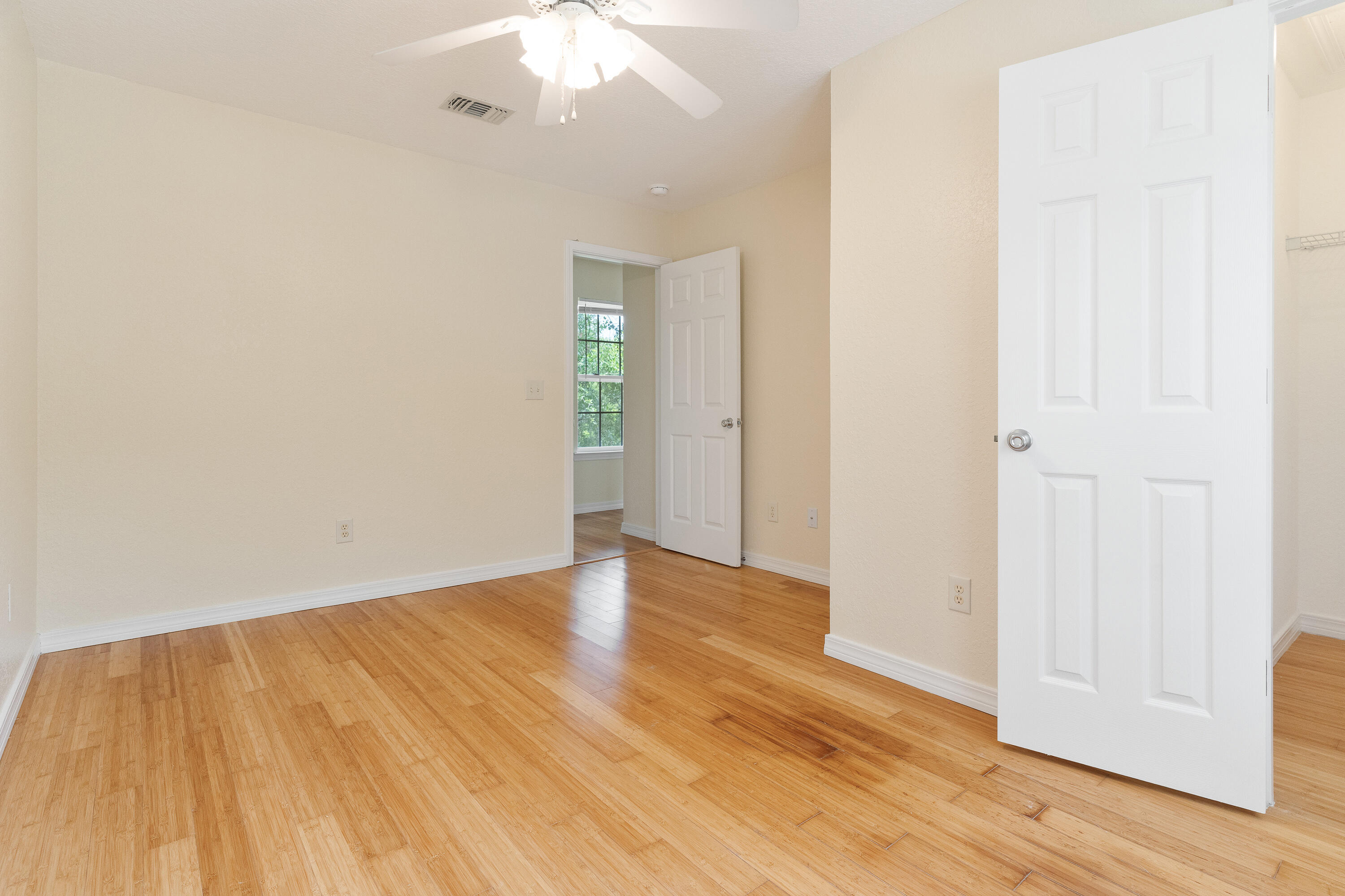 RIDGE CREST PH I - Residential