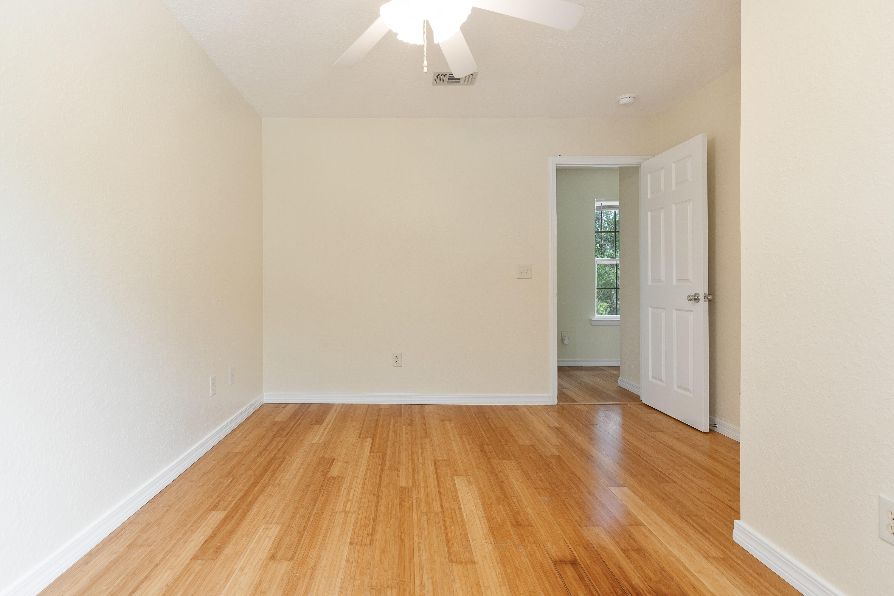 RIDGE CREST PH I - Residential