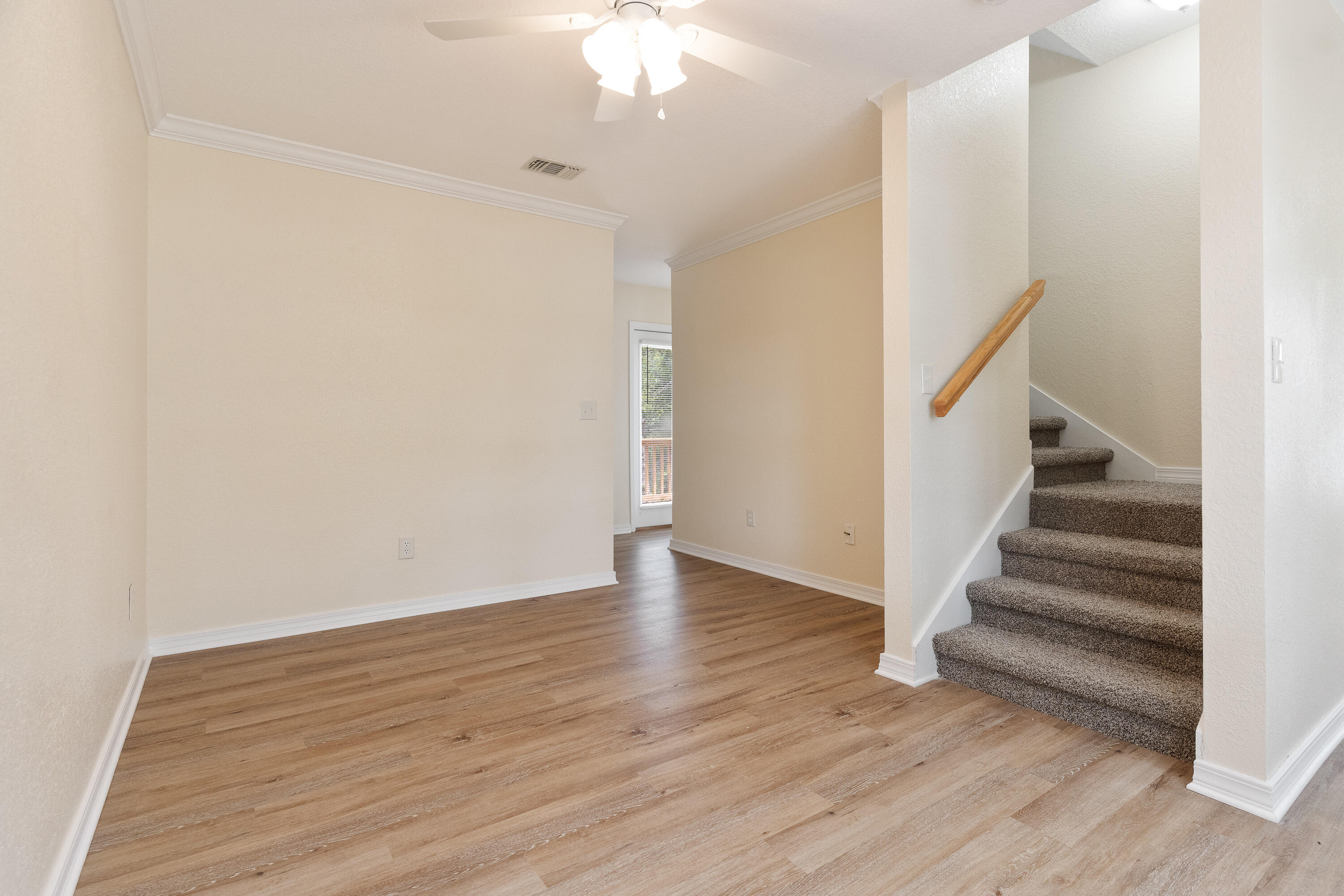 RIDGE CREST PH I - Residential