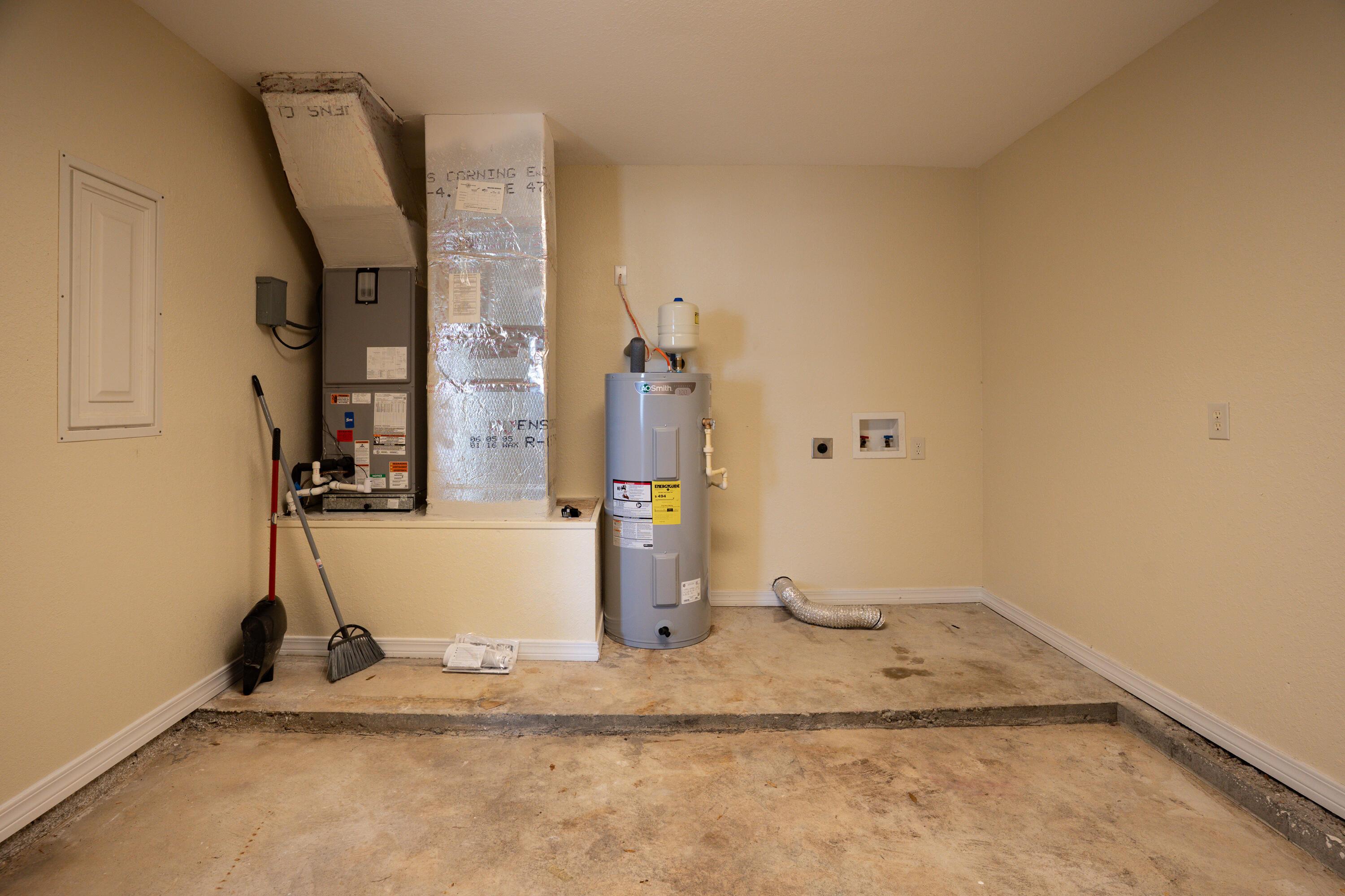 RIDGE CREST PH I - Residential
