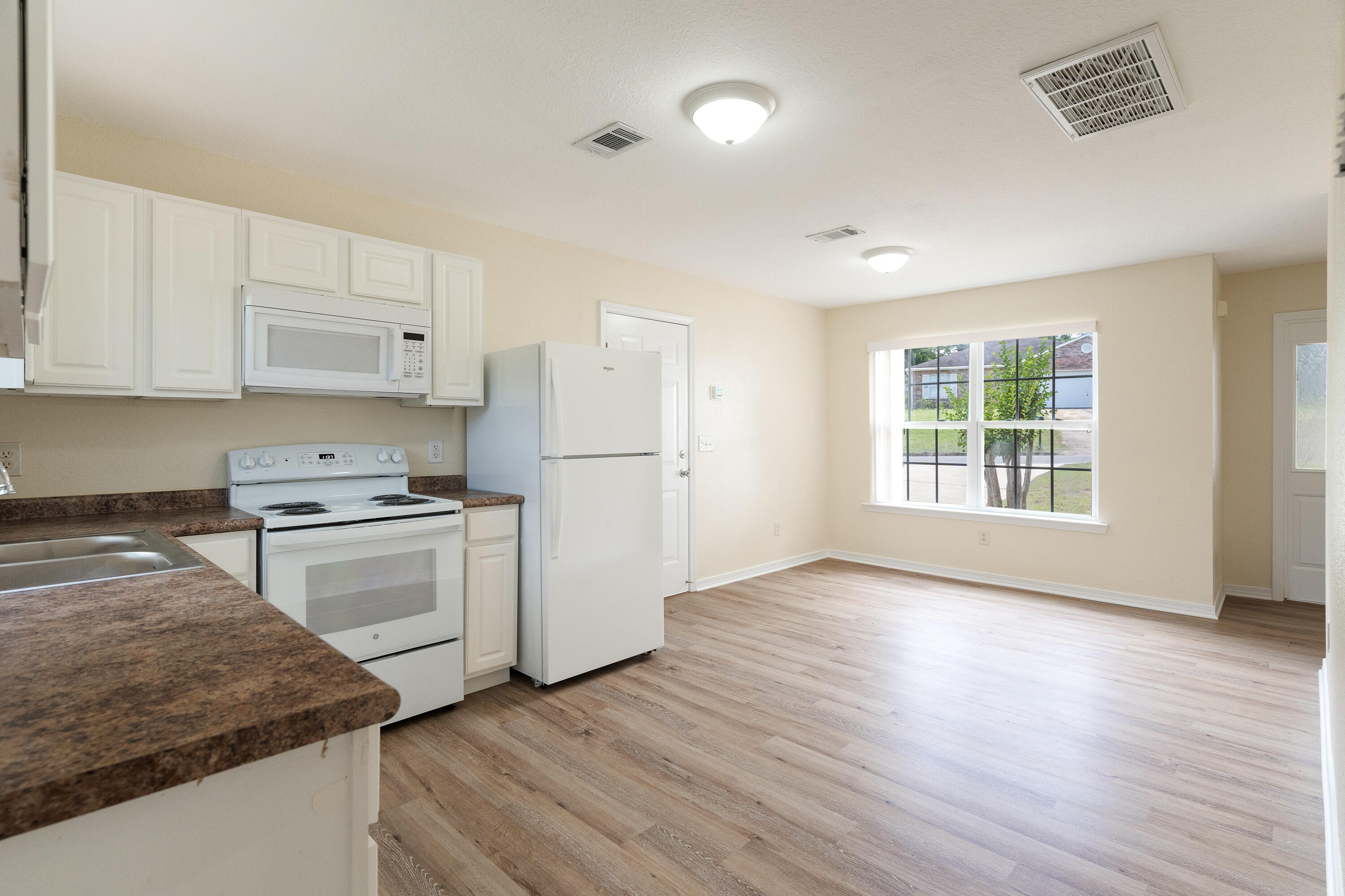 RIDGE CREST PH I - Residential