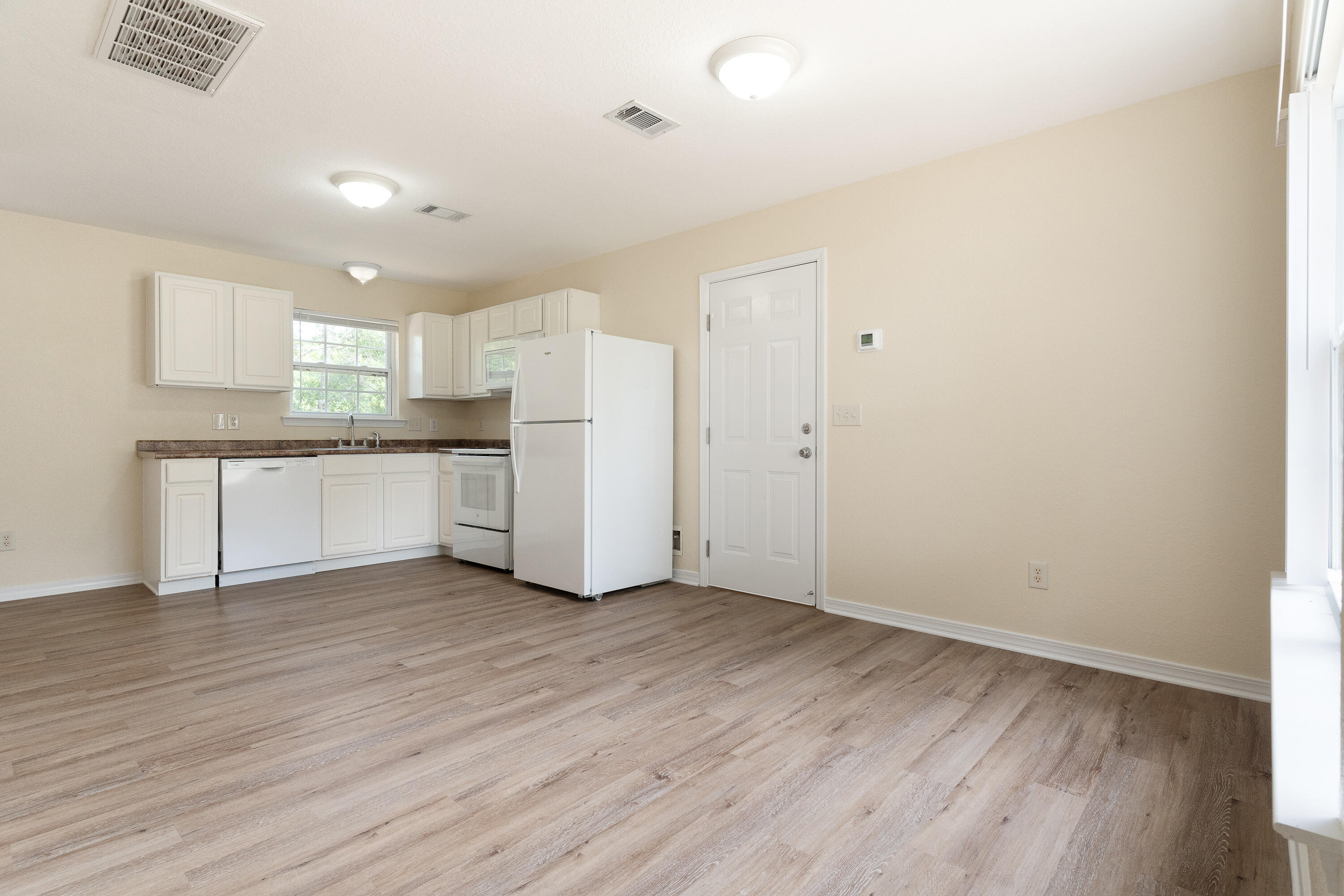 RIDGE CREST PH I - Residential
