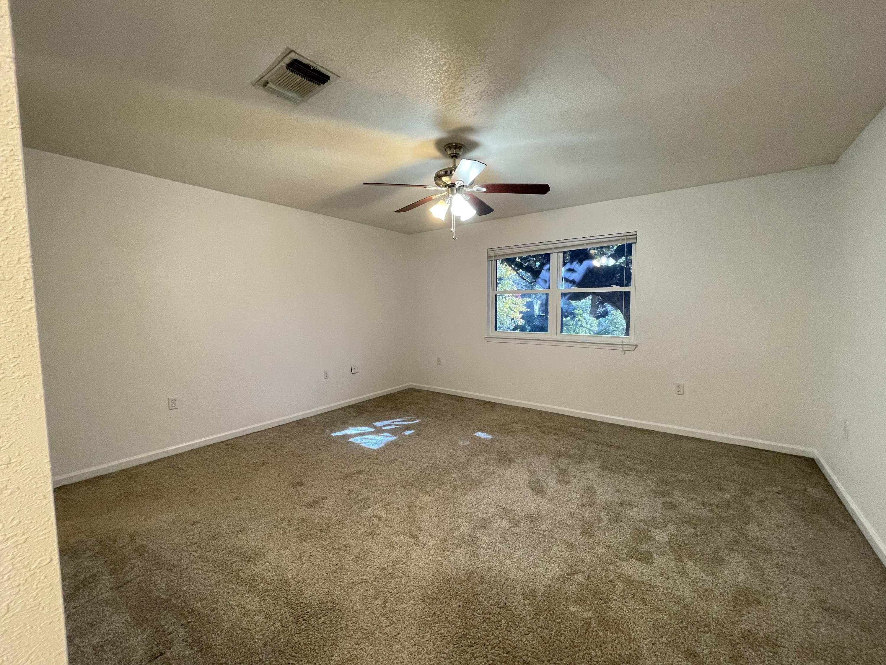 PALM ESTATES UNIT 2 - Residential Lease
