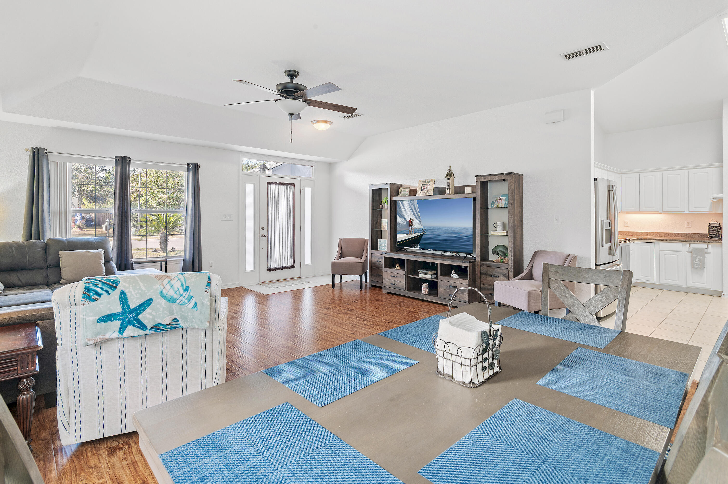 DRIFTWOOD ESTATES - Residential