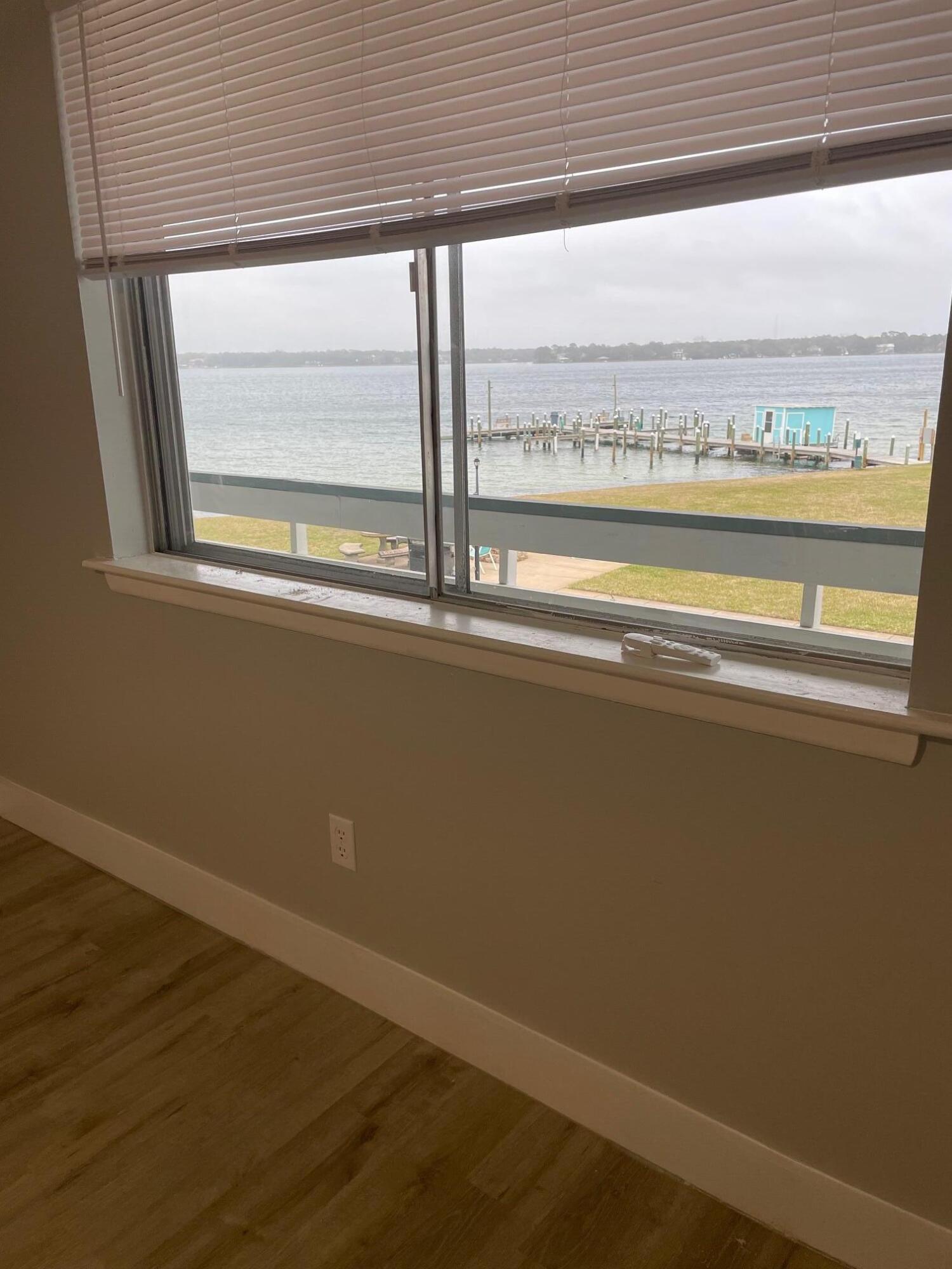 BAYVIEW WATERS CONDO - Residential Lease