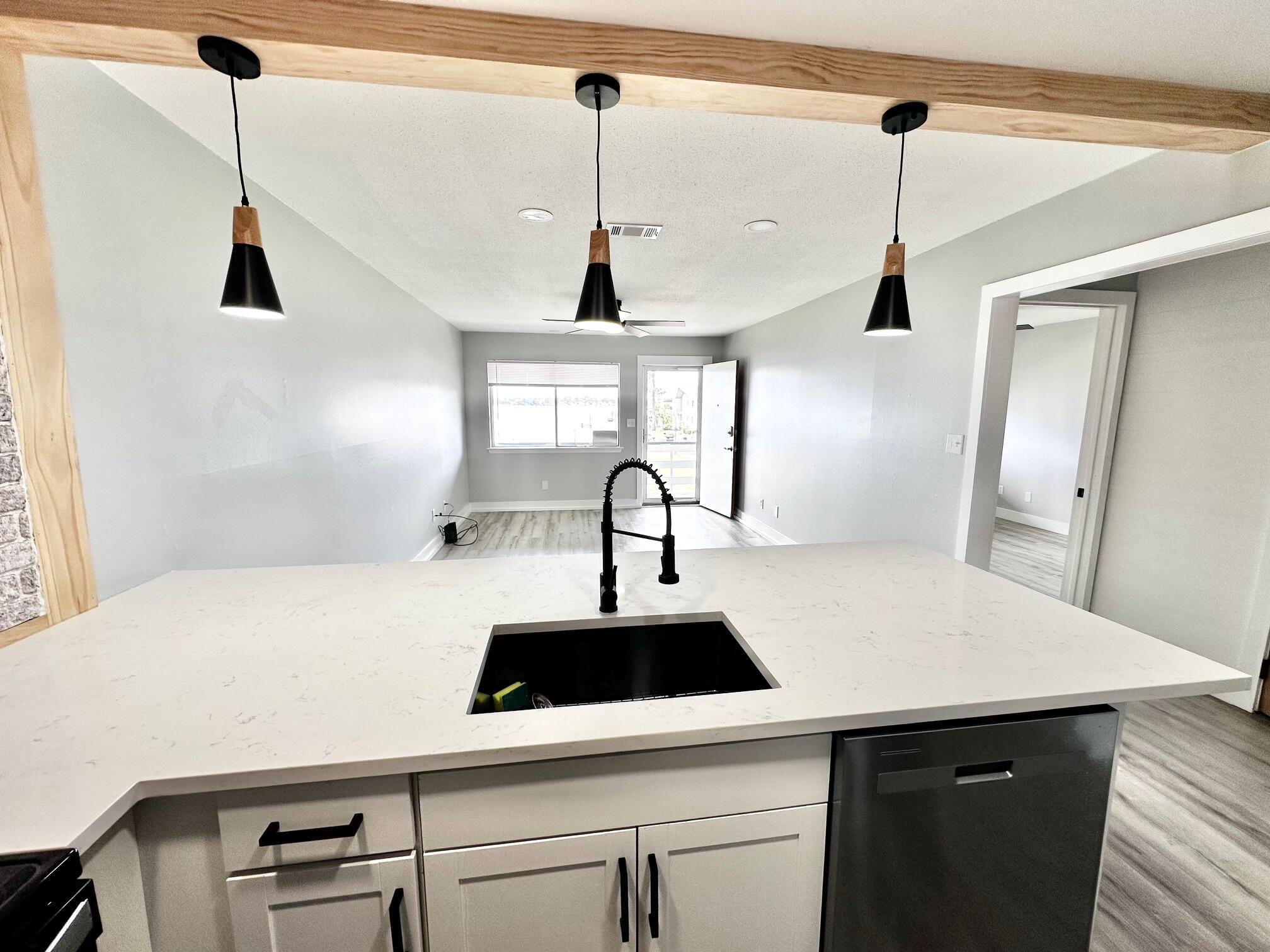 BAYVIEW WATERS CONDO - Residential Lease