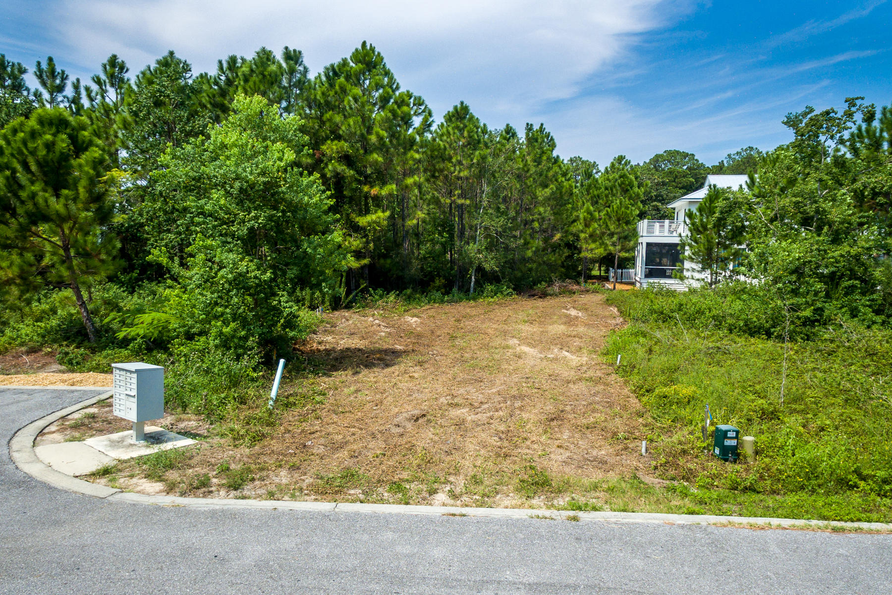 RILEY'S BAYVIEW - Land