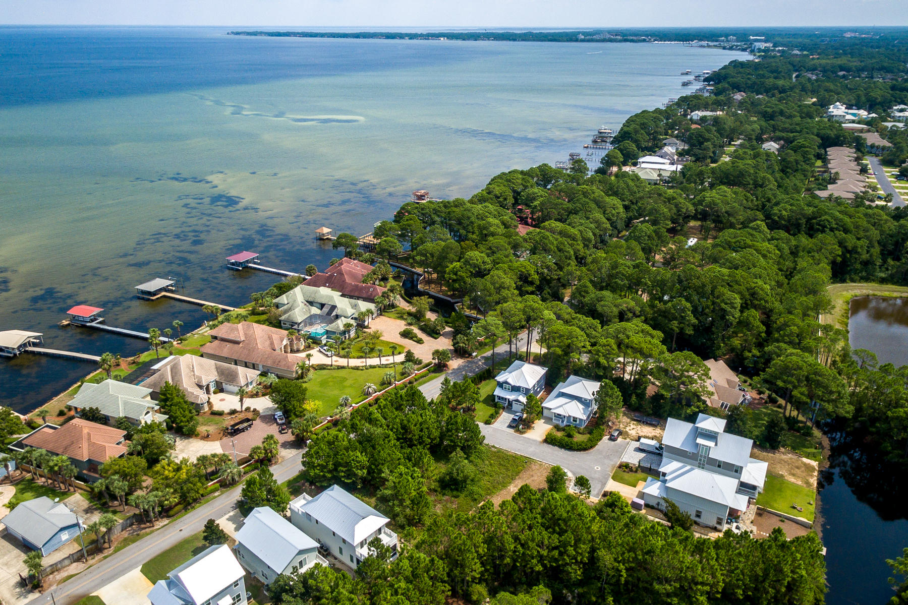 RILEY'S BAYVIEW - Land