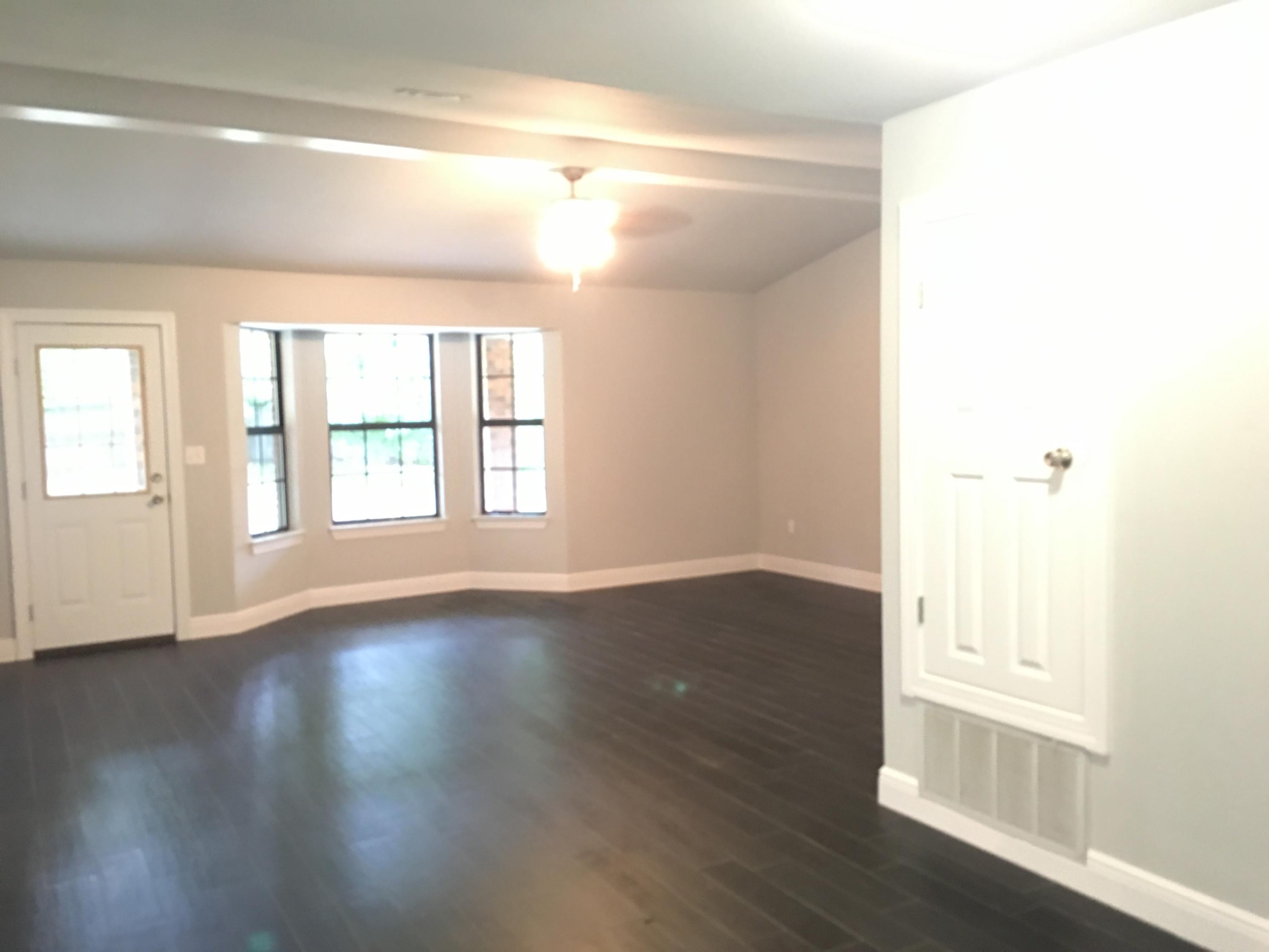 COUNTRYVIEW ESTATES 3RD ADDN - Residential