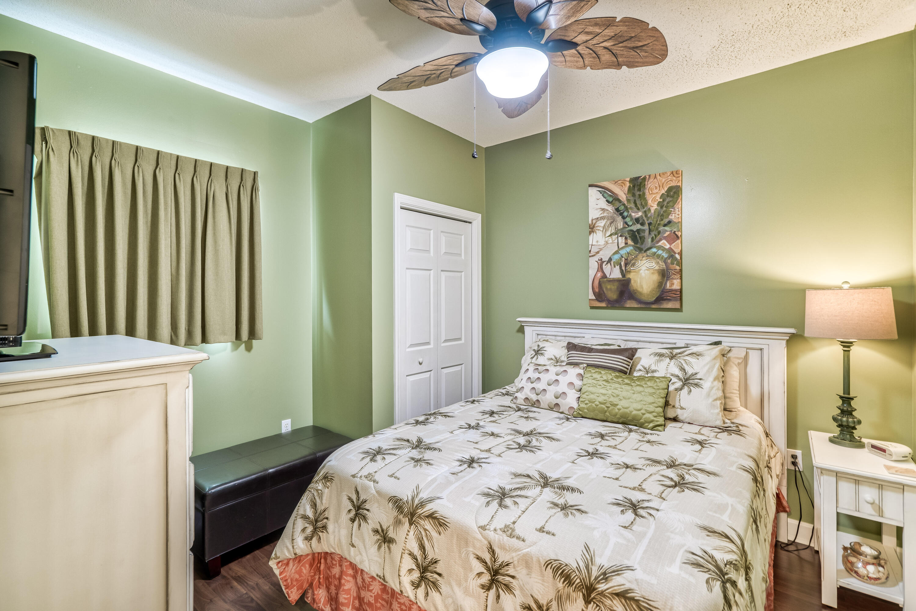 STERLING REEF - Residential