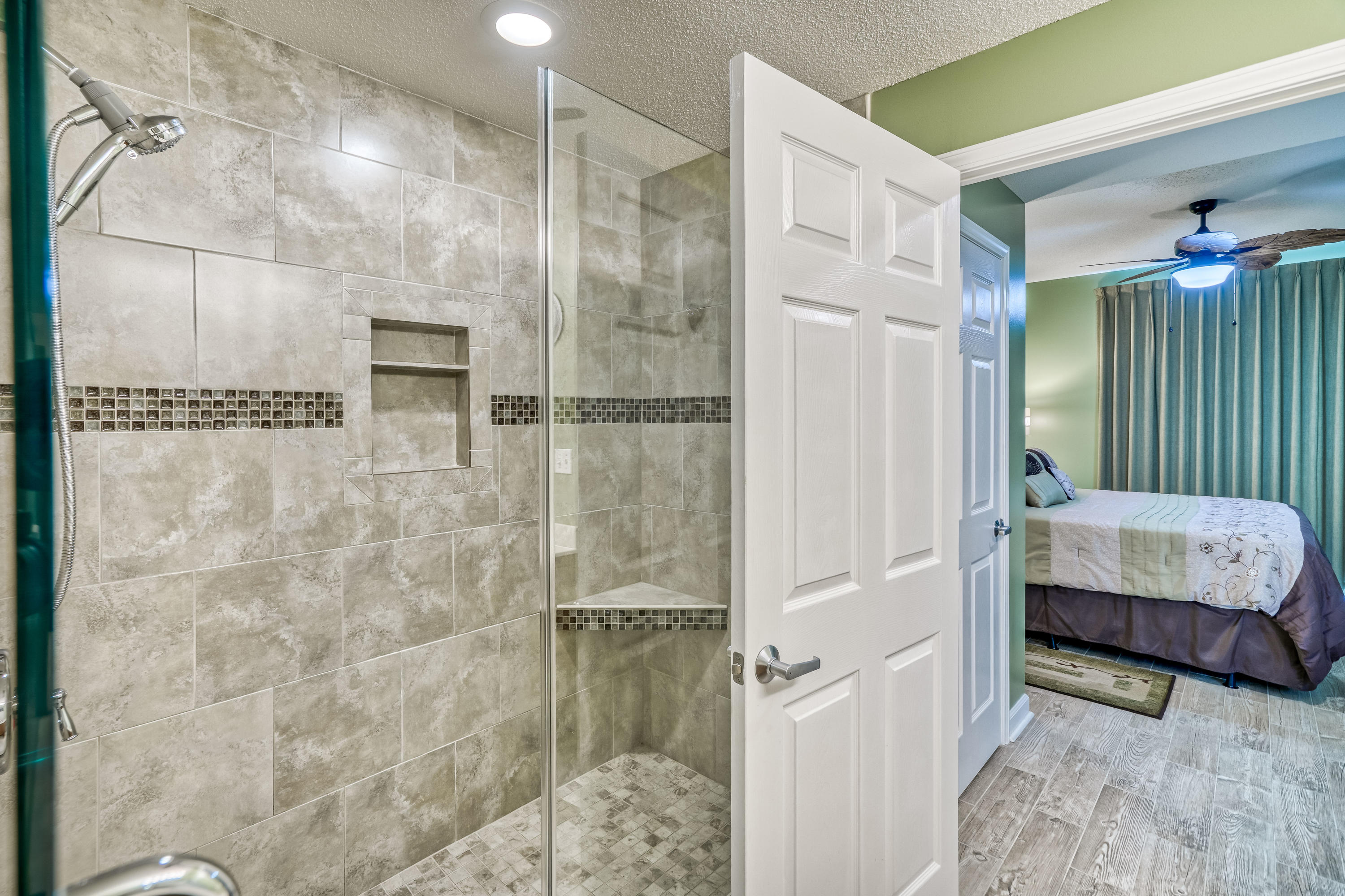 STERLING REEF - Residential