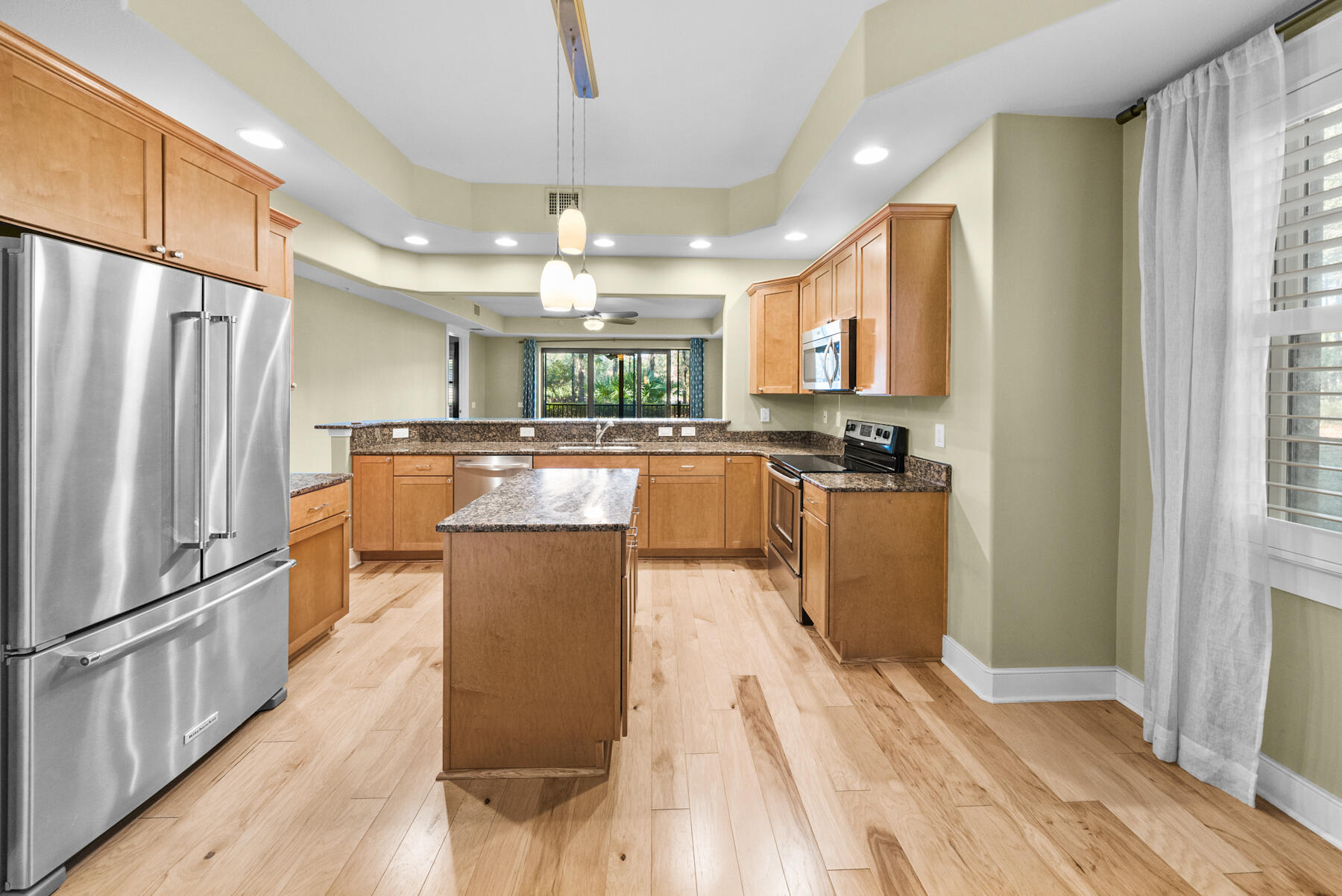 WILD HERON - CLUBSIDE II - Residential