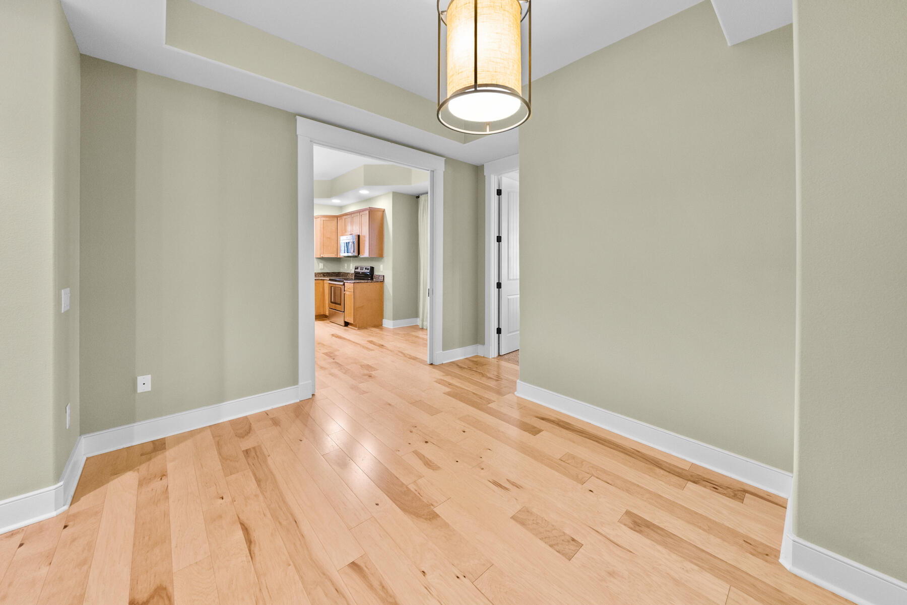 WILD HERON - CLUBSIDE II - Residential