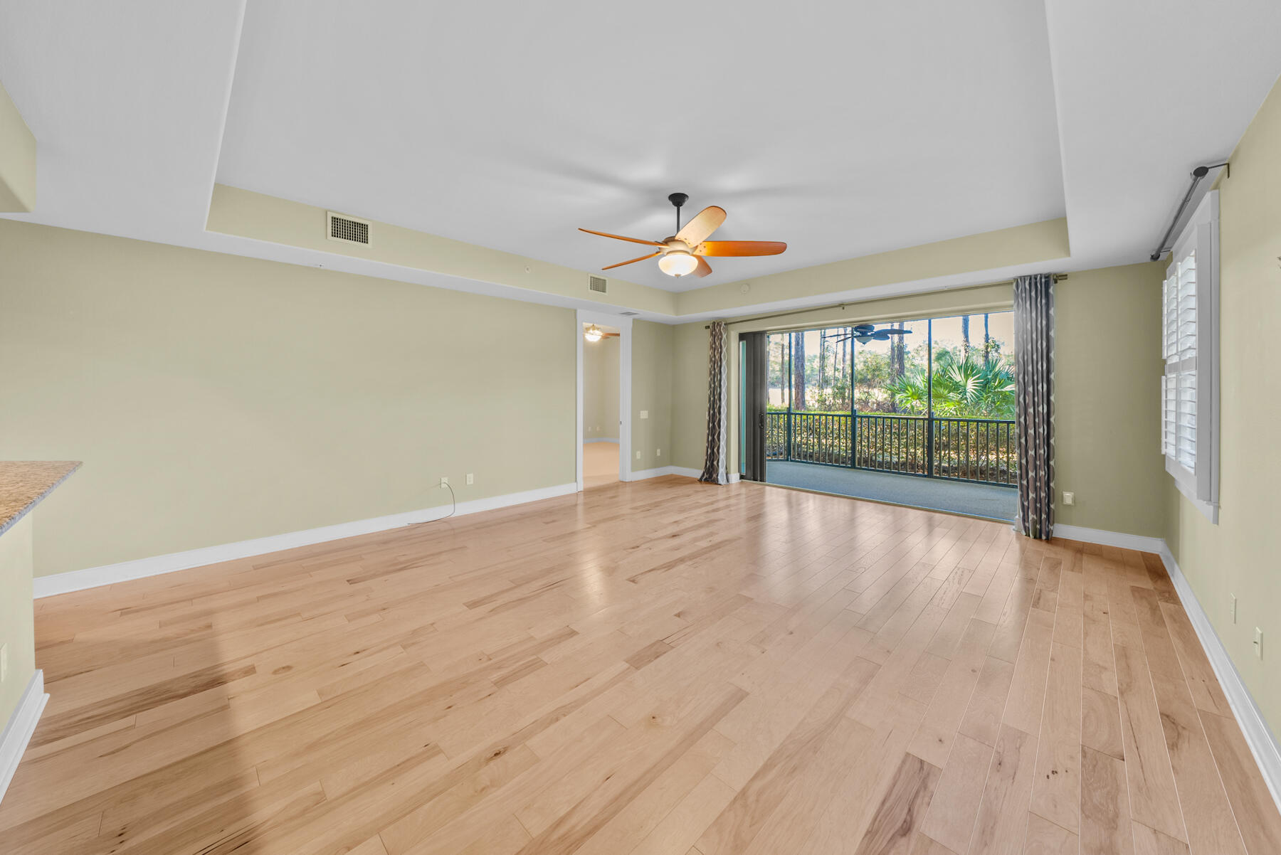 WILD HERON - CLUBSIDE II - Residential