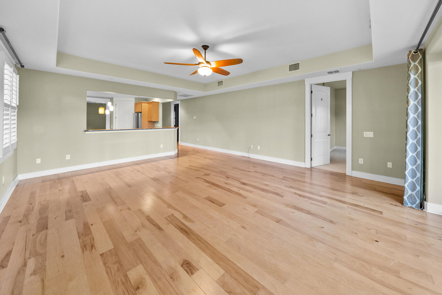 WILD HERON - CLUBSIDE II - Residential