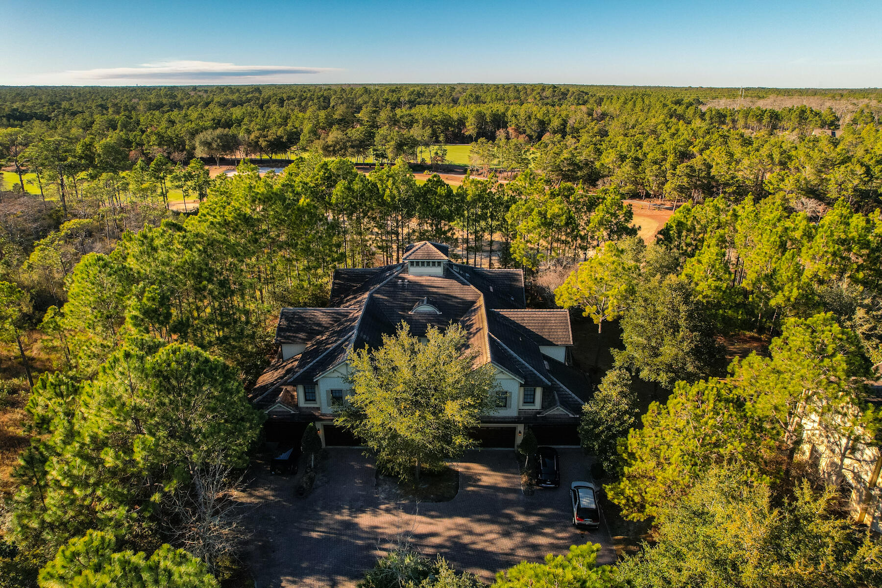 WILD HERON - CLUBSIDE II - Residential