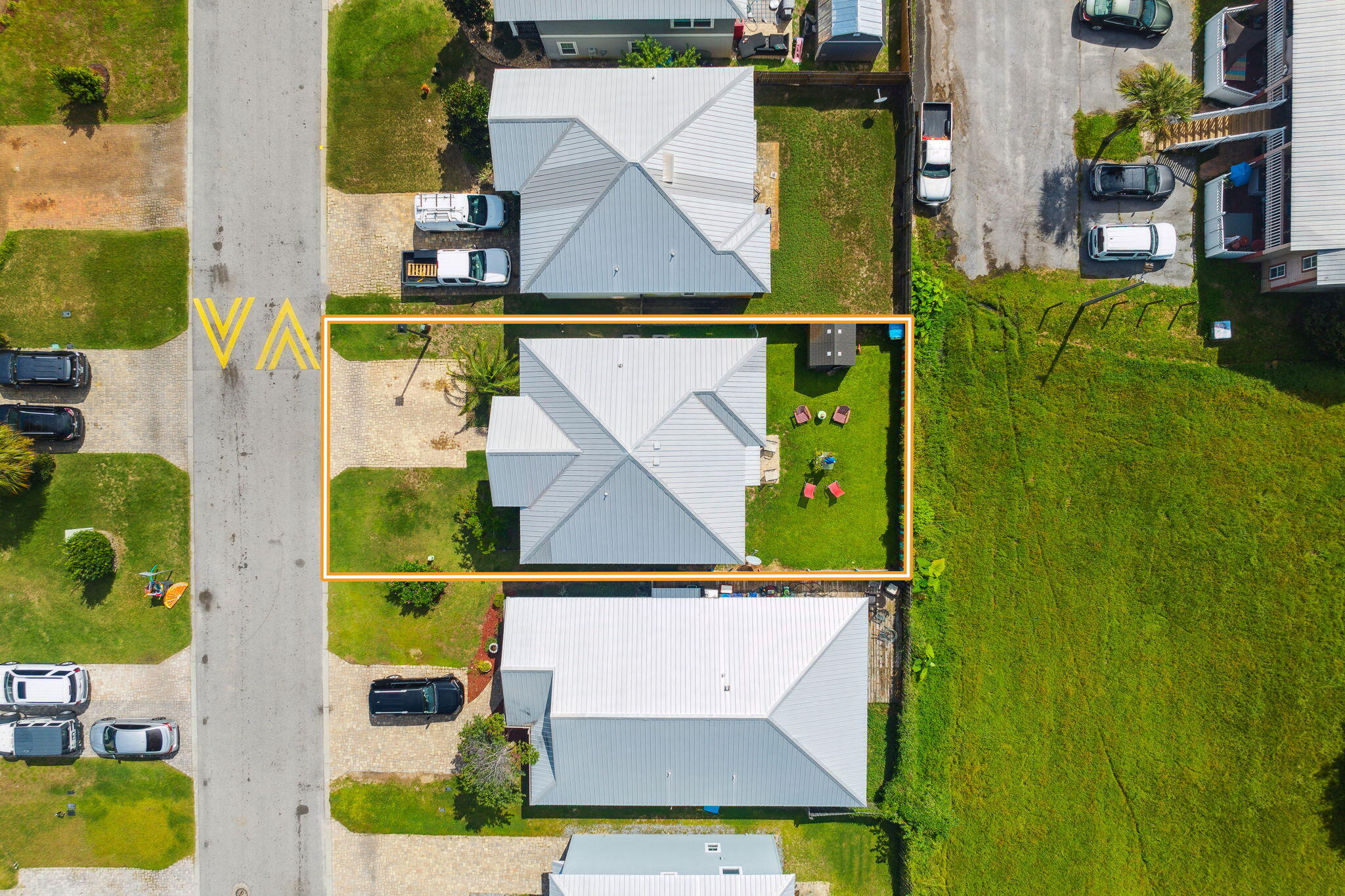 HIDDEN LAGOON VILLAS - Residential