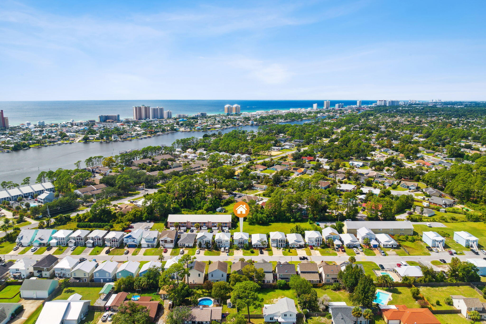 HIDDEN LAGOON VILLAS - Residential
