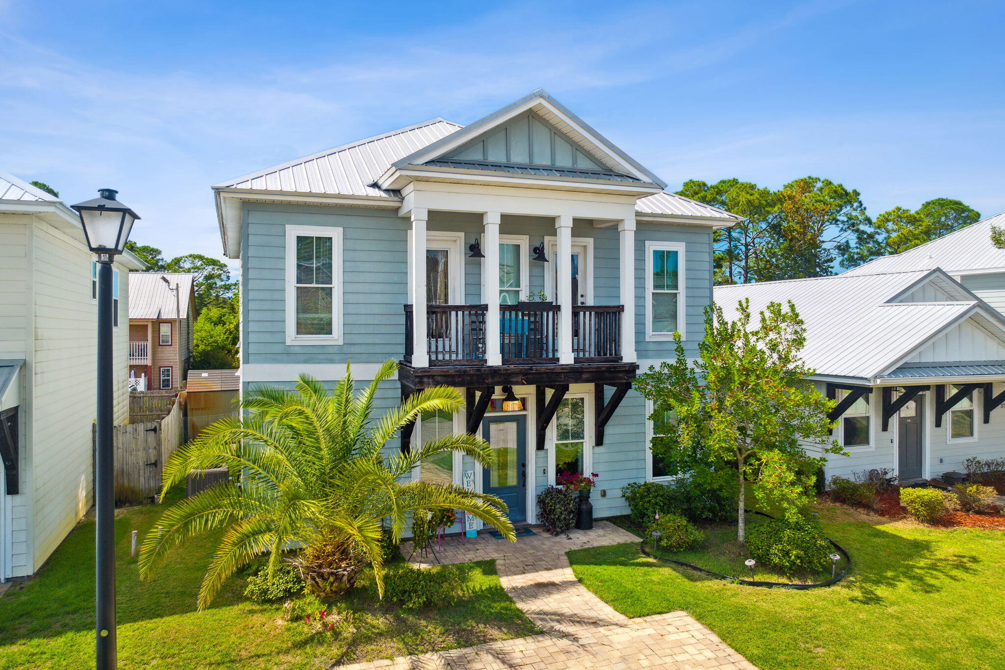 HIDDEN LAGOON VILLAS - Residential