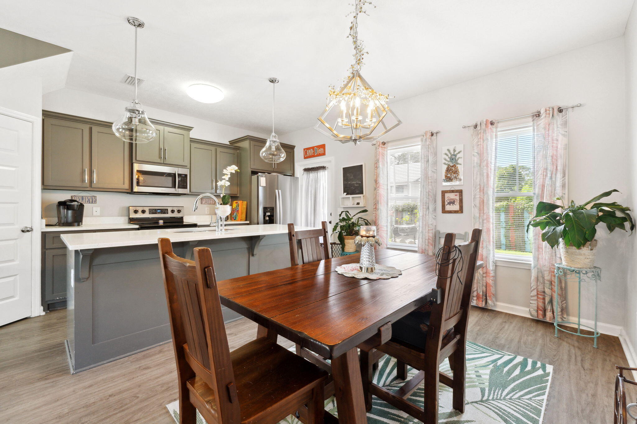 HIDDEN LAGOON VILLAS - Residential