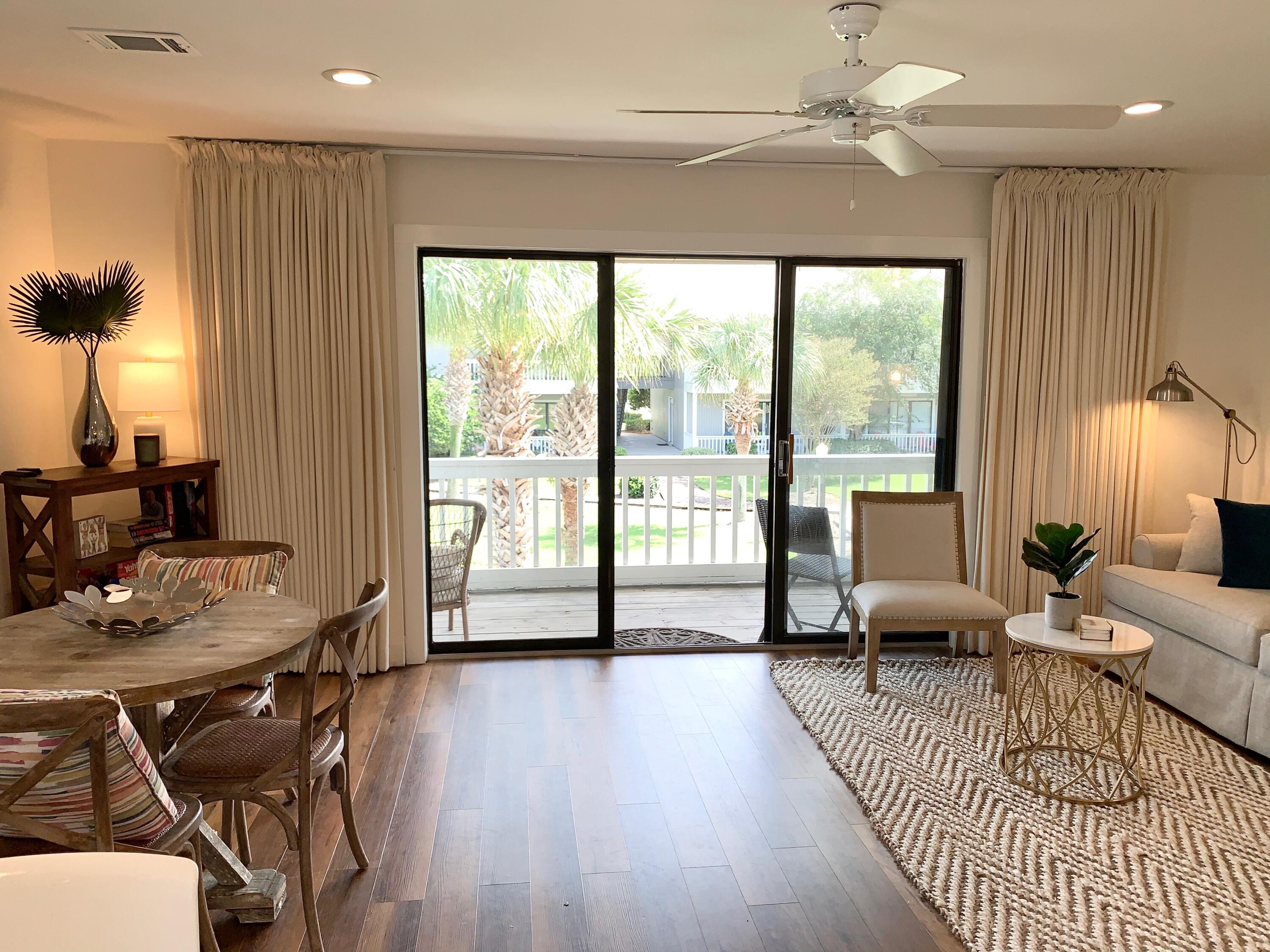 BEACHWOOD VILLAS CONDO - Residential