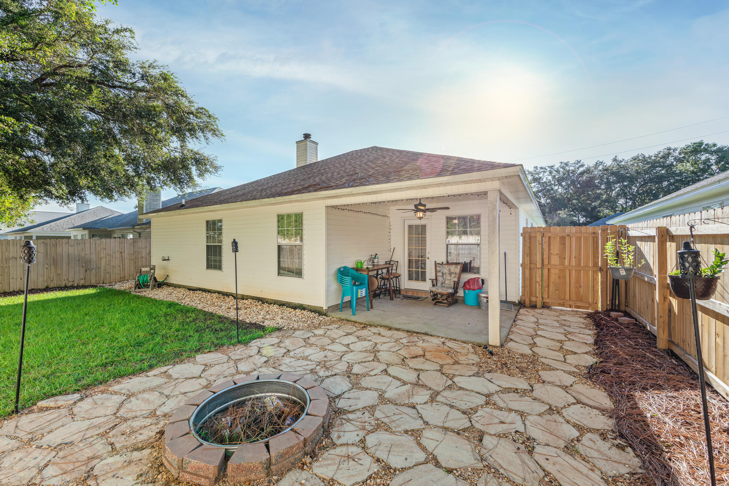 SOUTHERN OAKS PLANTATION - Residential