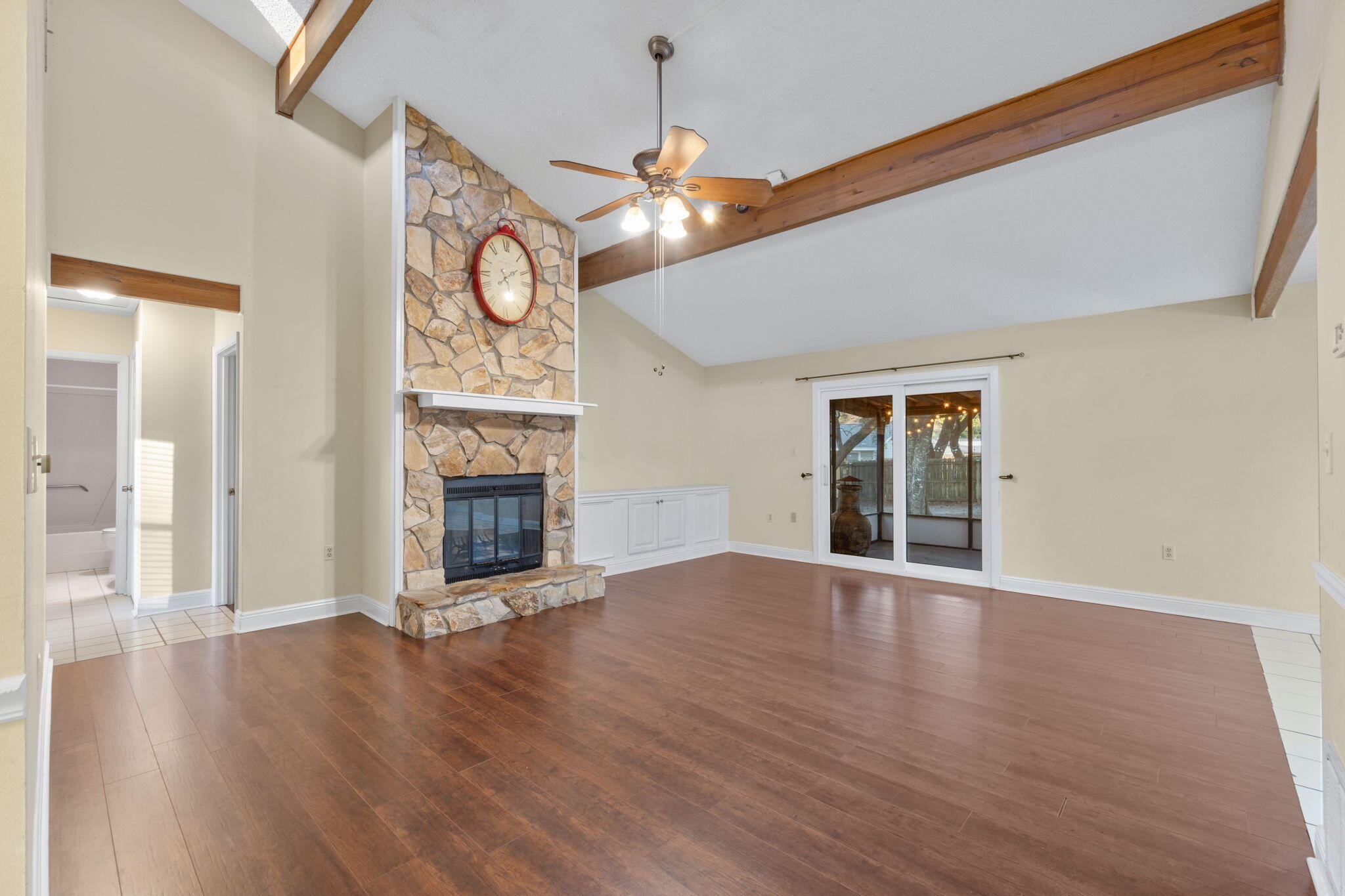 REGENCY PARK - Residential