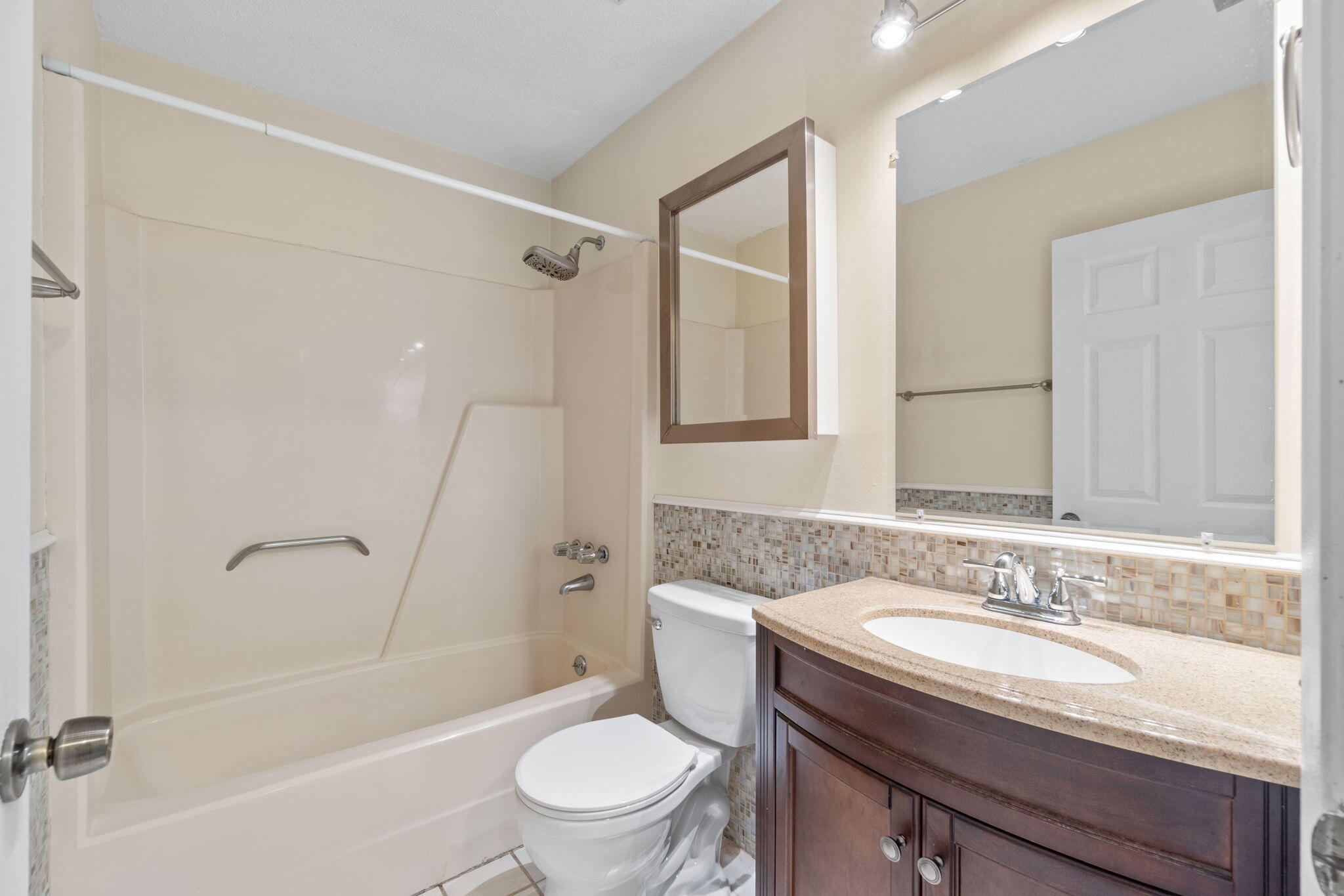 REGENCY PARK - Residential