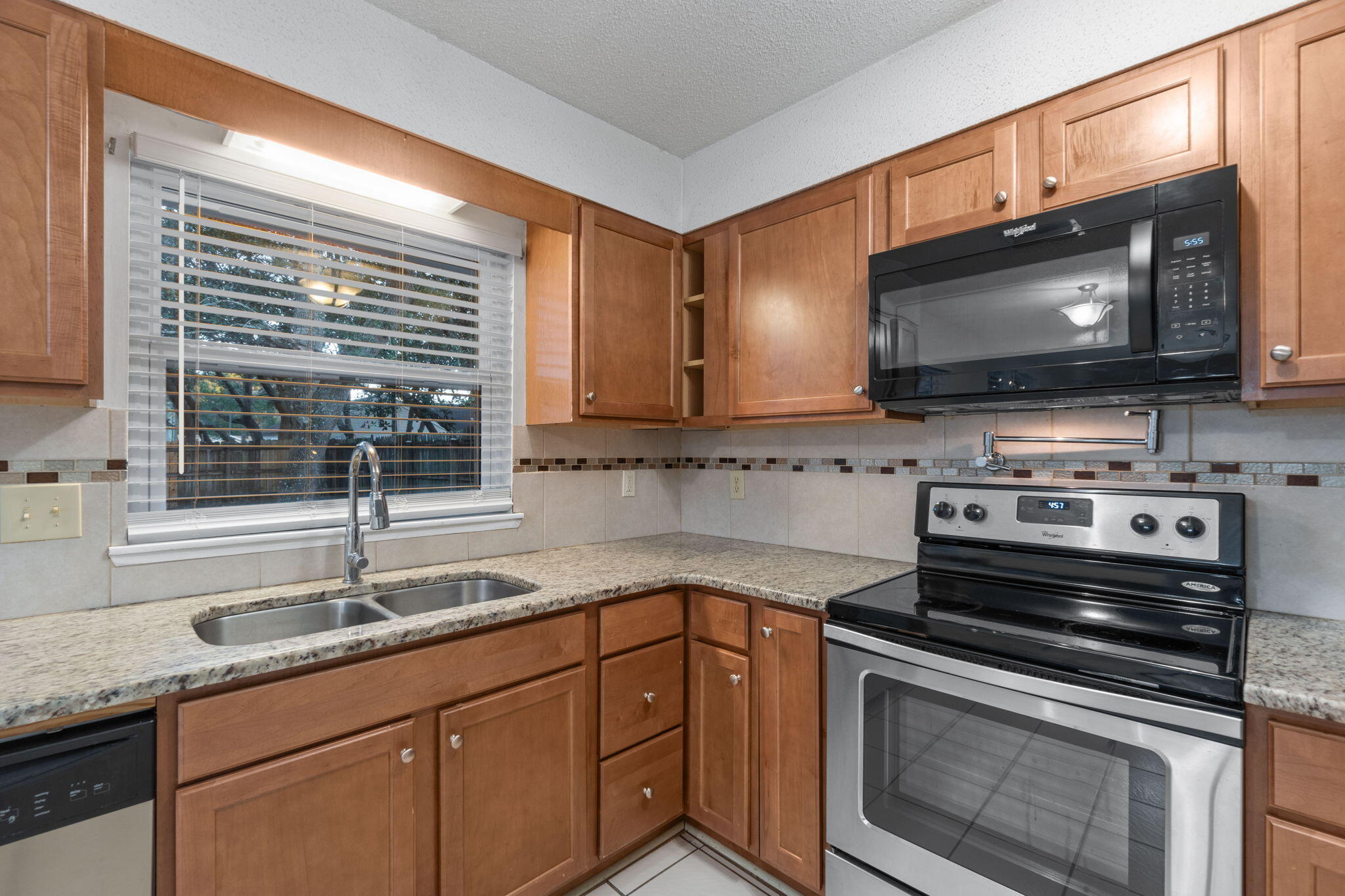 REGENCY PARK - Residential