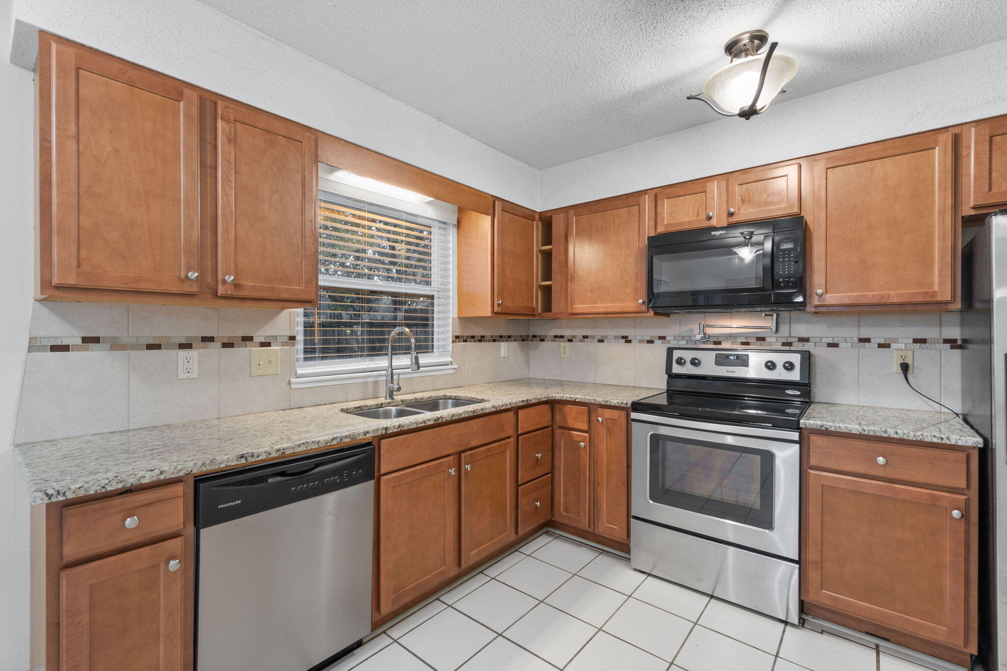 REGENCY PARK - Residential
