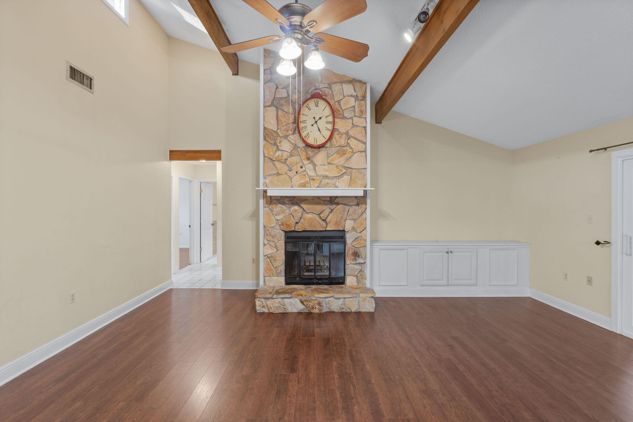 REGENCY PARK - Residential