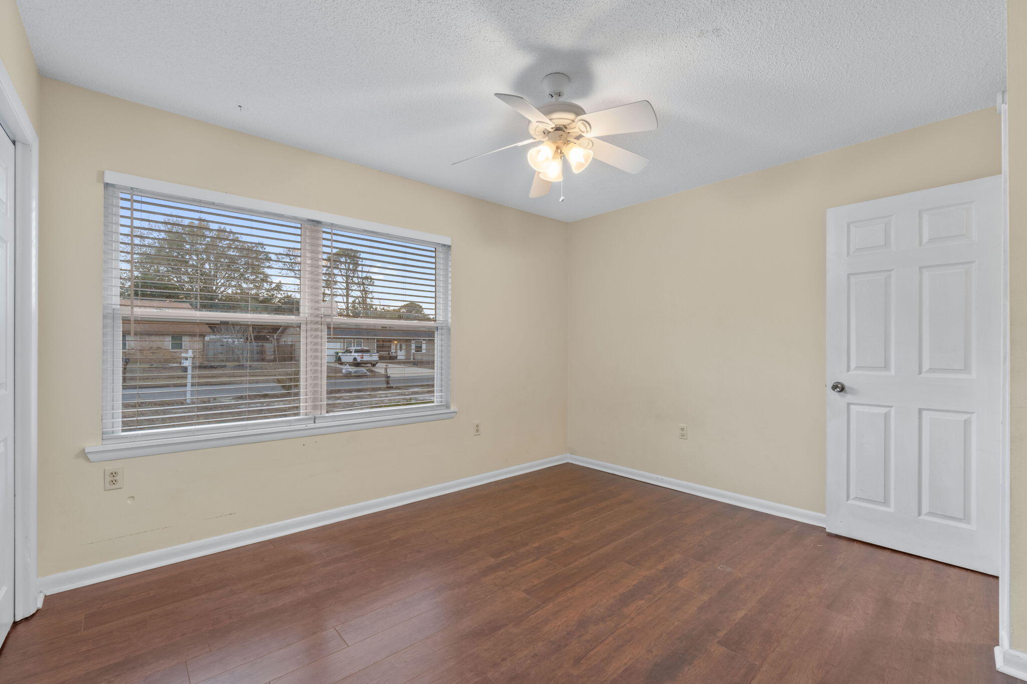 REGENCY PARK - Residential