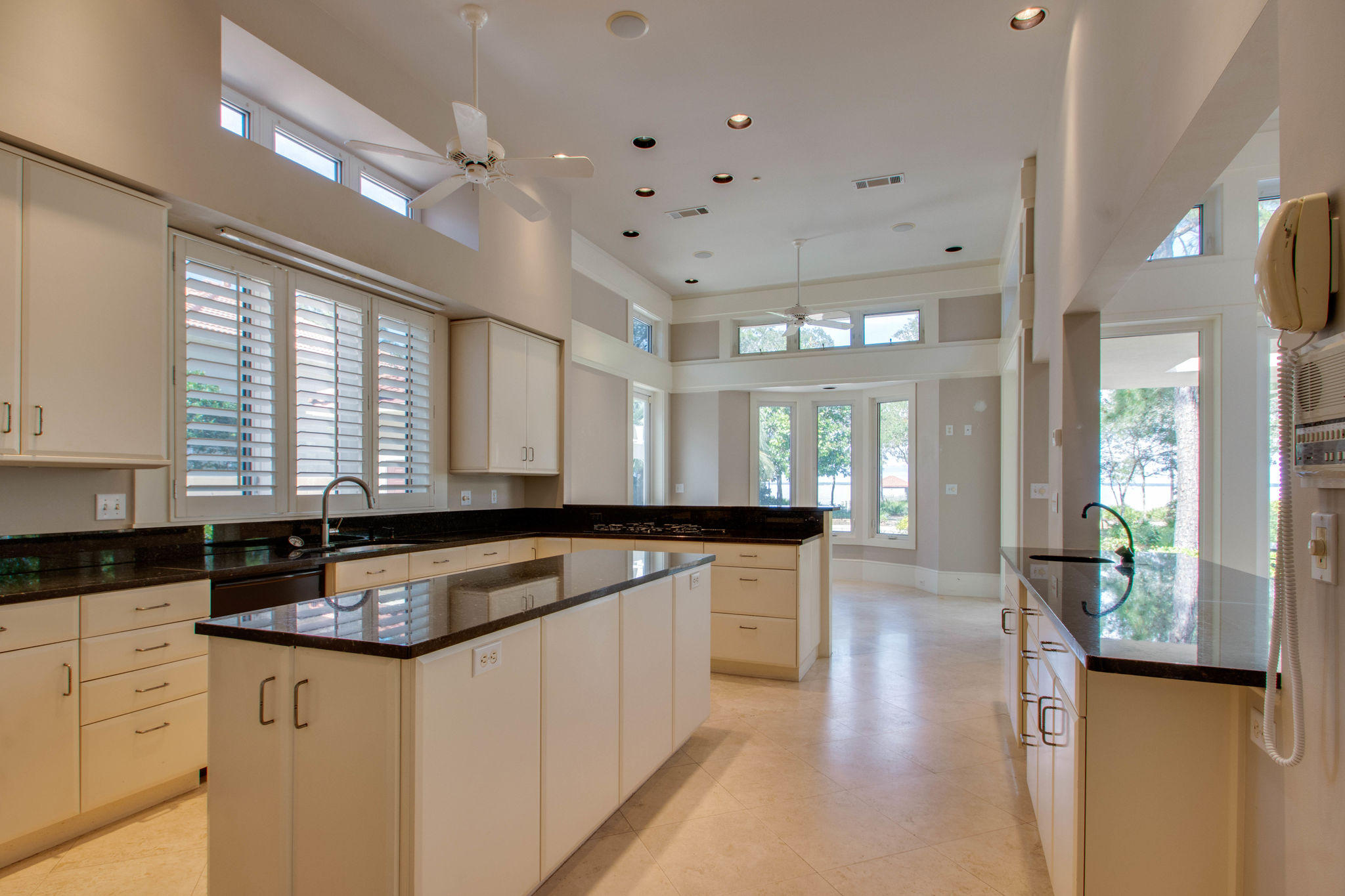 EMERALD BAY WEST - Residential