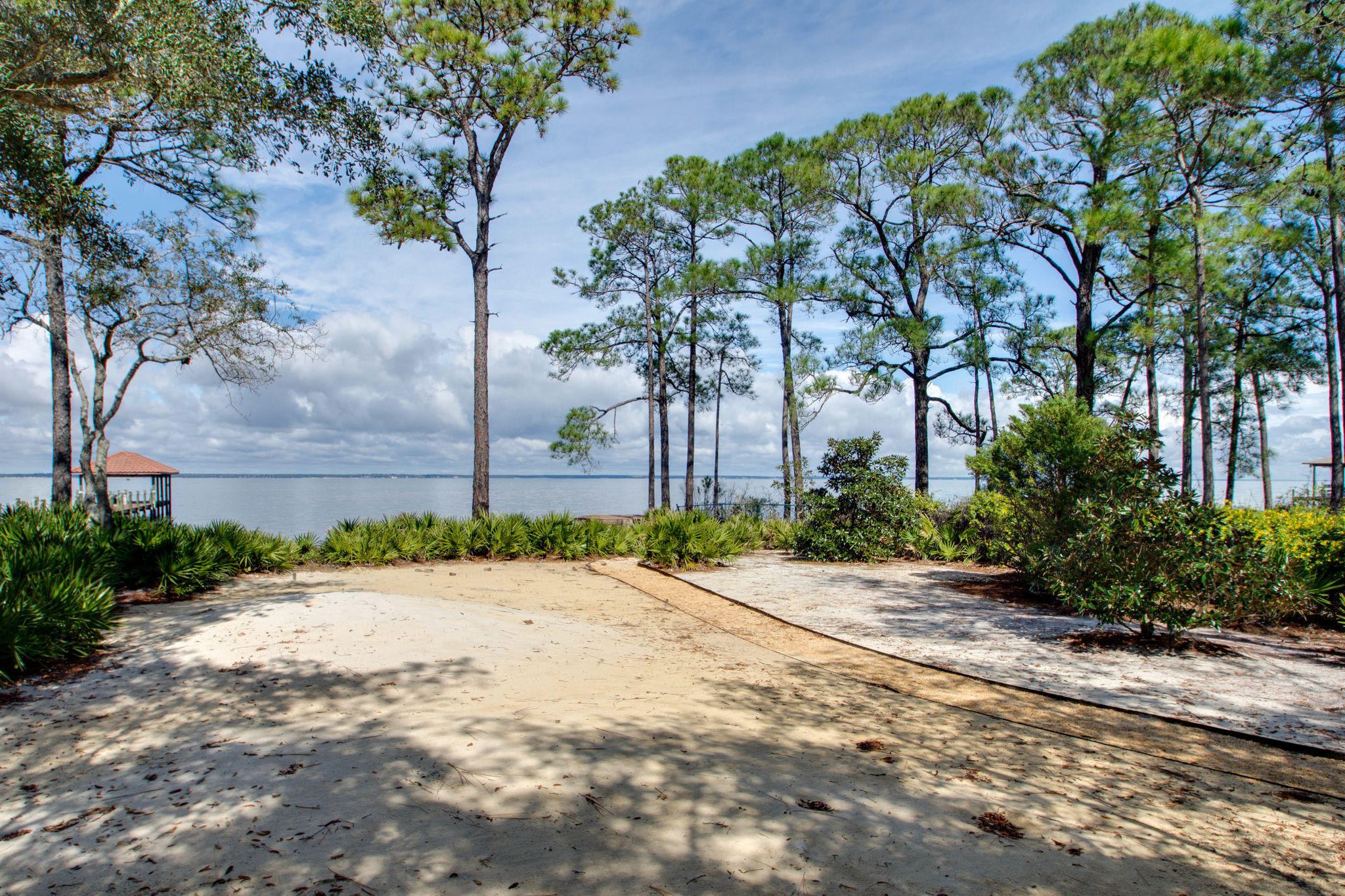 EMERALD BAY WEST - Residential